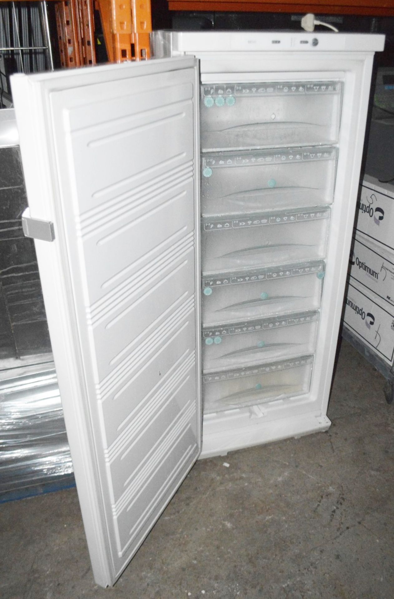 1 x MIELE Upright 6-Drawer Freezer - Preowned, From An Exclusive Property - Dimensions: H145 x W60 x - Image 2 of 10