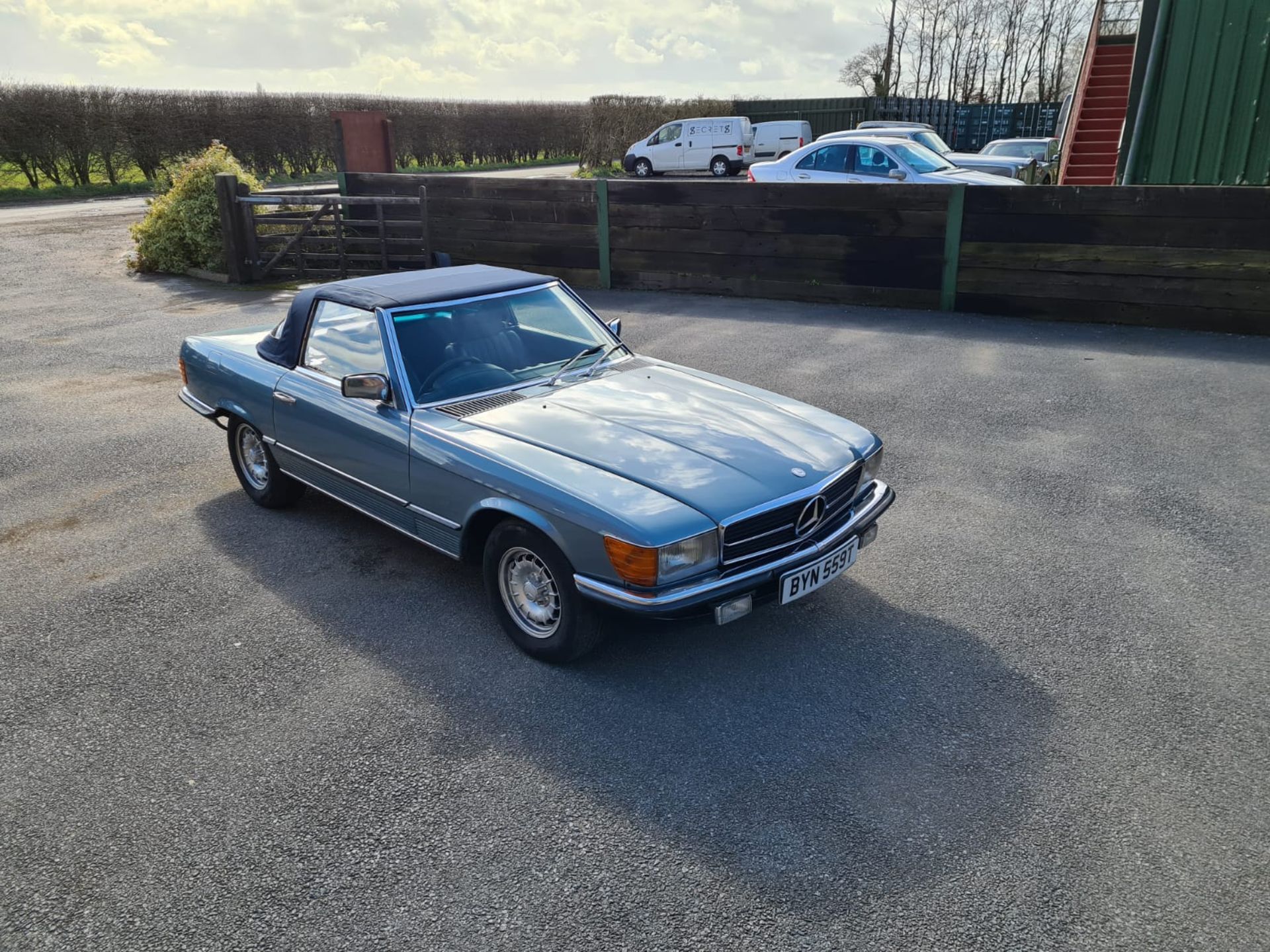 Stunning 1979 Mercedes Benz SL350 V8 With Factory Hardtop - Restored in 2018 - Image 3 of 22