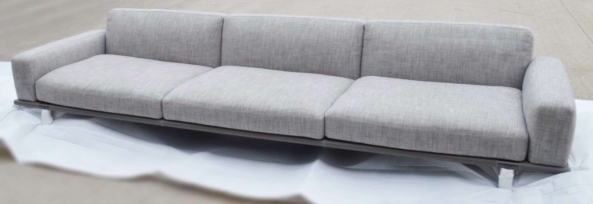 1 x POLTRONA FRAU Large 3.5 Metre Italian 3-Seat Sofa With Saddle Leather Back Rests - RRP £10,680 - Image 4 of 20