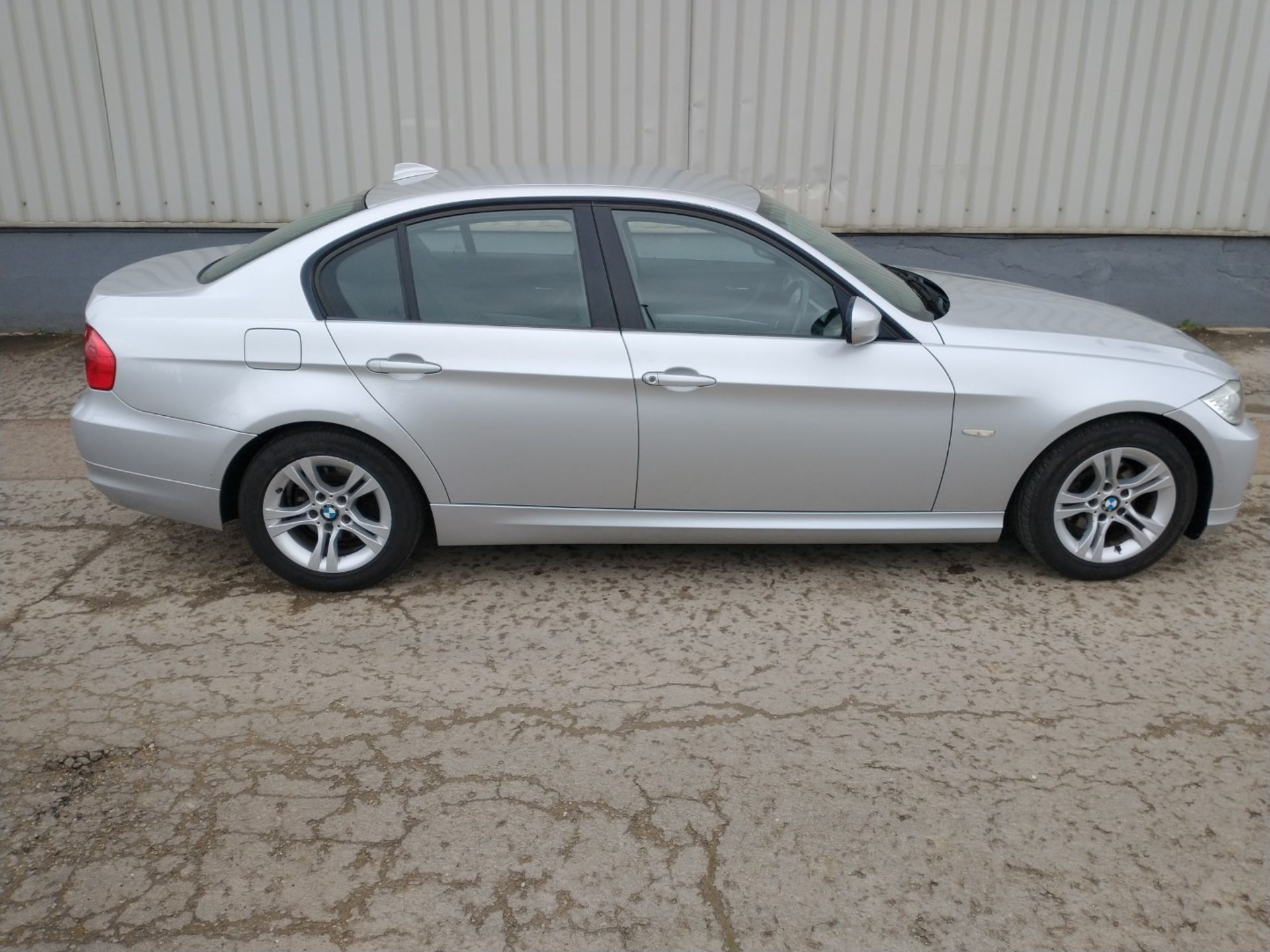 2010 BMW 316D ES 5dr Saloon 2.0 Diesel - CL505 - NO VAT ON THE HAMMER - Location: Corby - Image 18 of 18