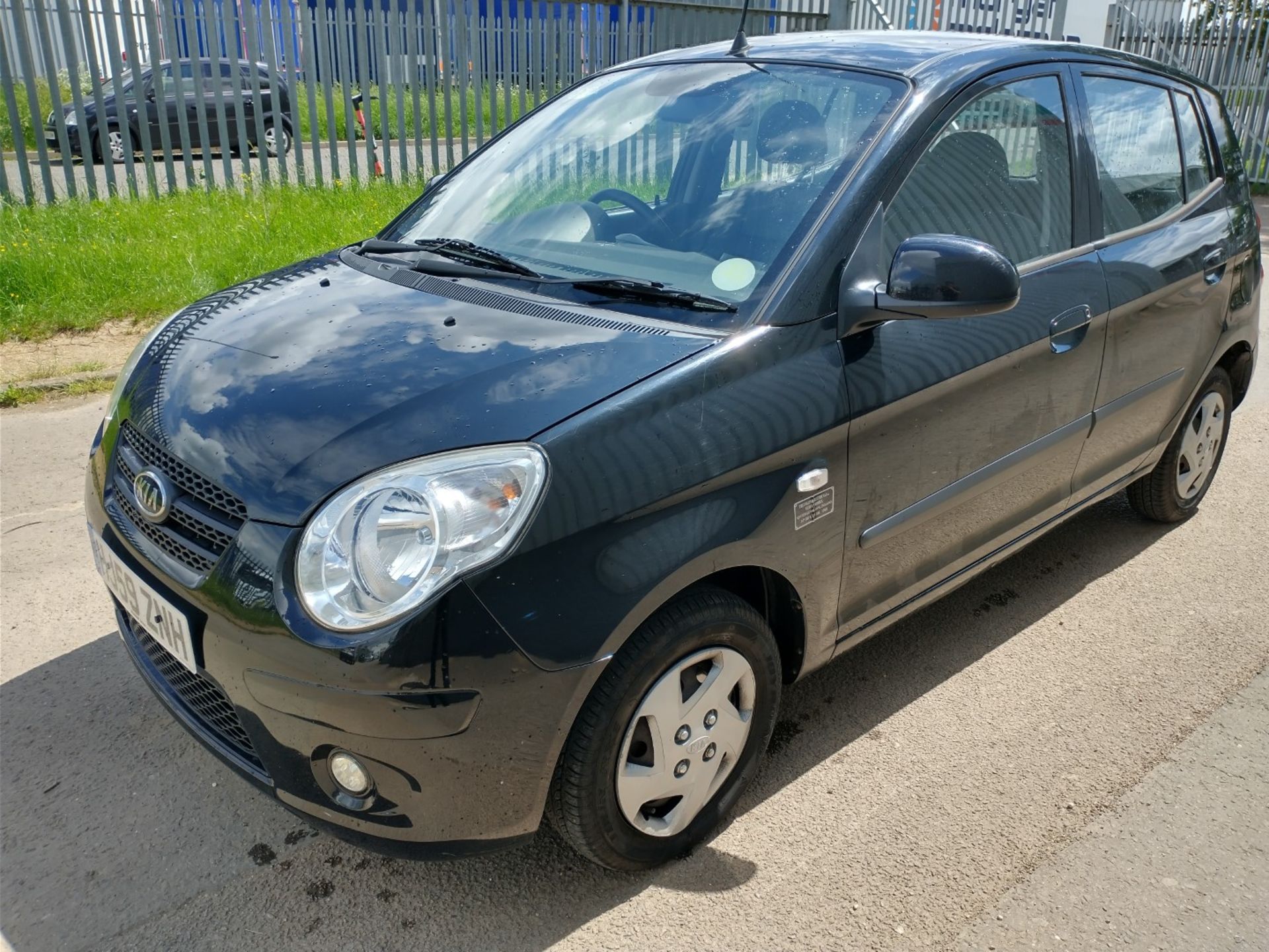 2009 Kia Picanto 1 1.0 Petrol 5dr Hatchback - CL505 - NO VAT ON THE HAMMER - Location: Corby - Image 16 of 16