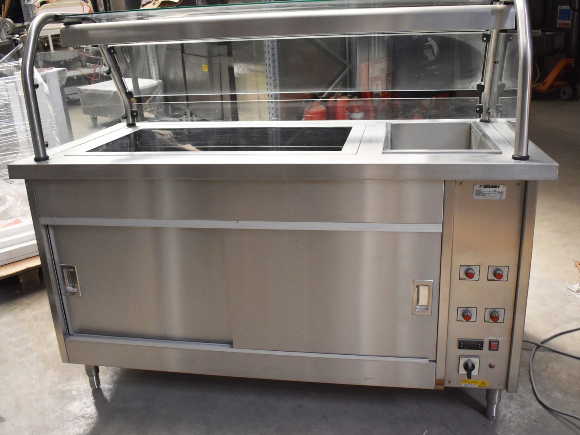 1 x Grundy Commercial Servery Unit With Ceran Hot Plate, Baine Marie, Overhead Warmer and Plate - Image 12 of 20