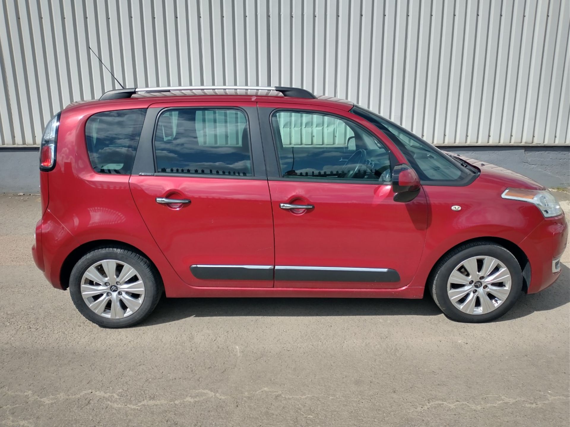 2009 Citroen C3 Picasso Exclusive MPV 1.6 Petrol - CL505 - NO VAT ON THE HAMMER - Location: Corby - Image 12 of 19
