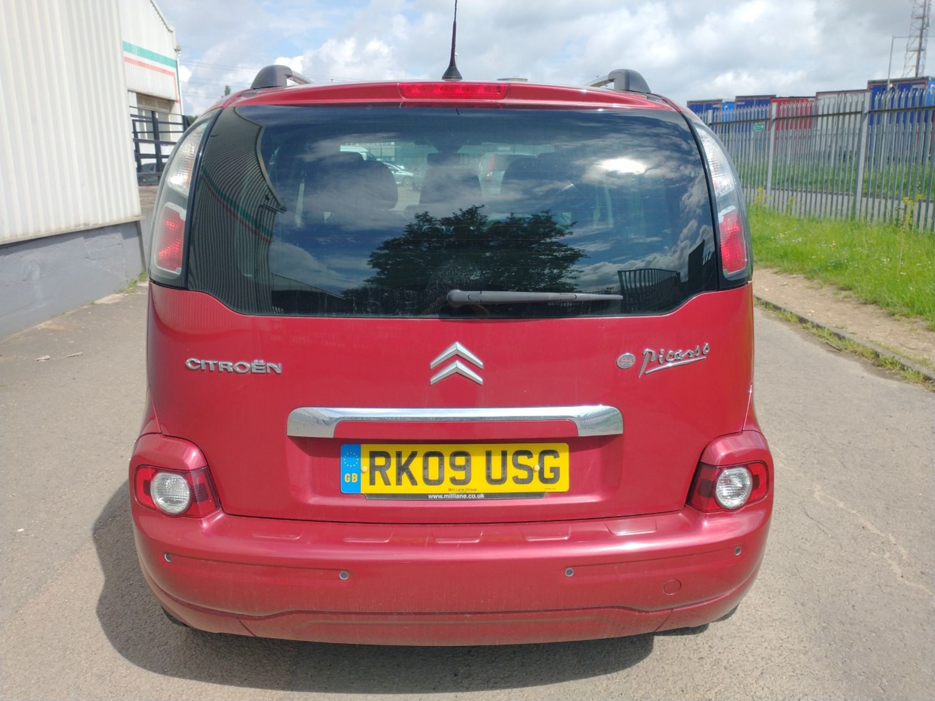 2009 Citroen C3 Picasso Exclusive MPV 1.6 Petrol - CL505 - NO VAT ON THE HAMMER - Location: Corby - Image 5 of 19