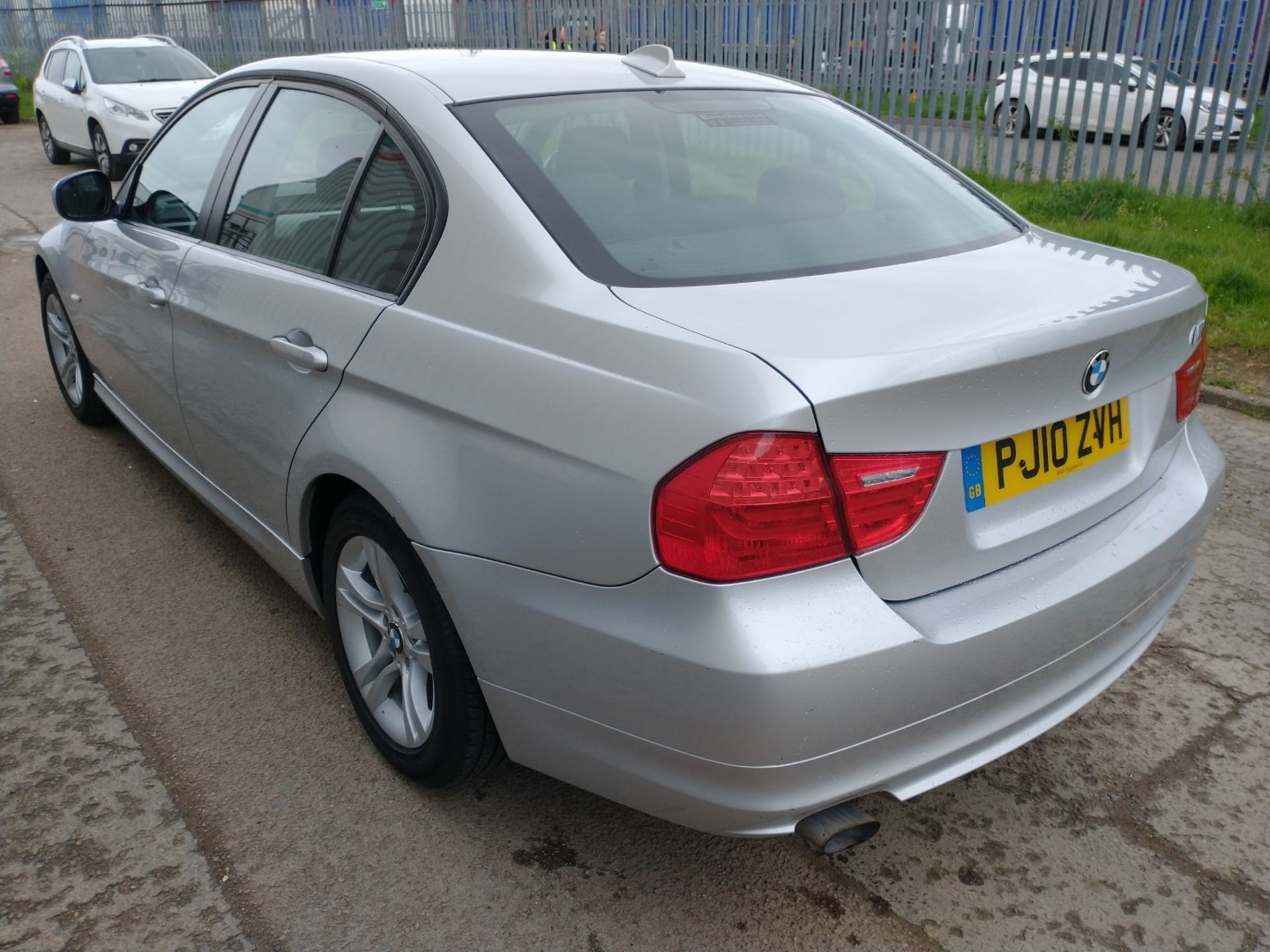 2010 BMW 316D ES 5dr Saloon 2.0 Diesel - CL505 - NO VAT ON THE HAMMER - Location: Corby - Image 10 of 18