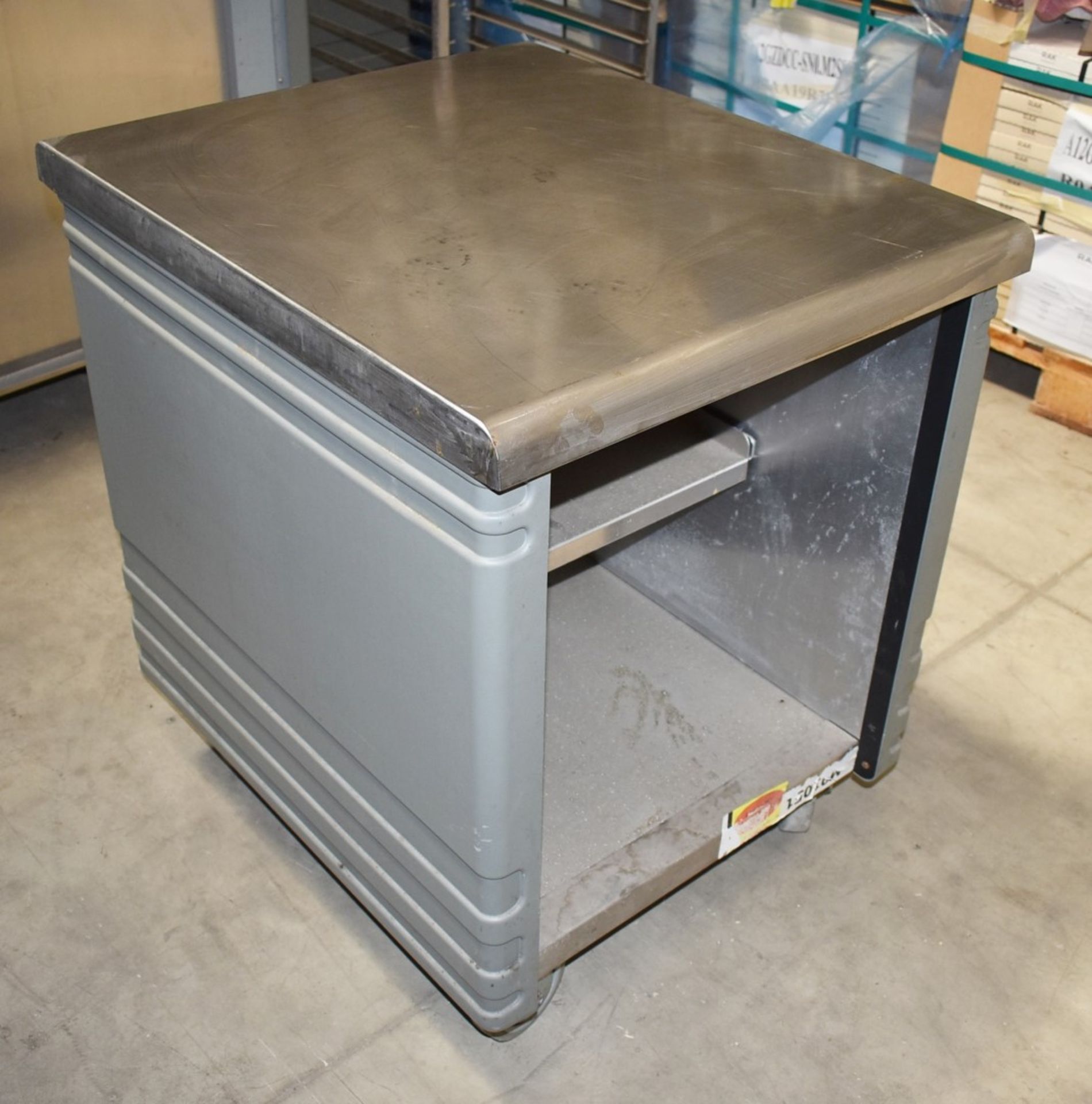 1 x Grundy Commercial Mobile Unit With Stainless Top, Plastic Side Protector Panels, Space to - Image 5 of 6