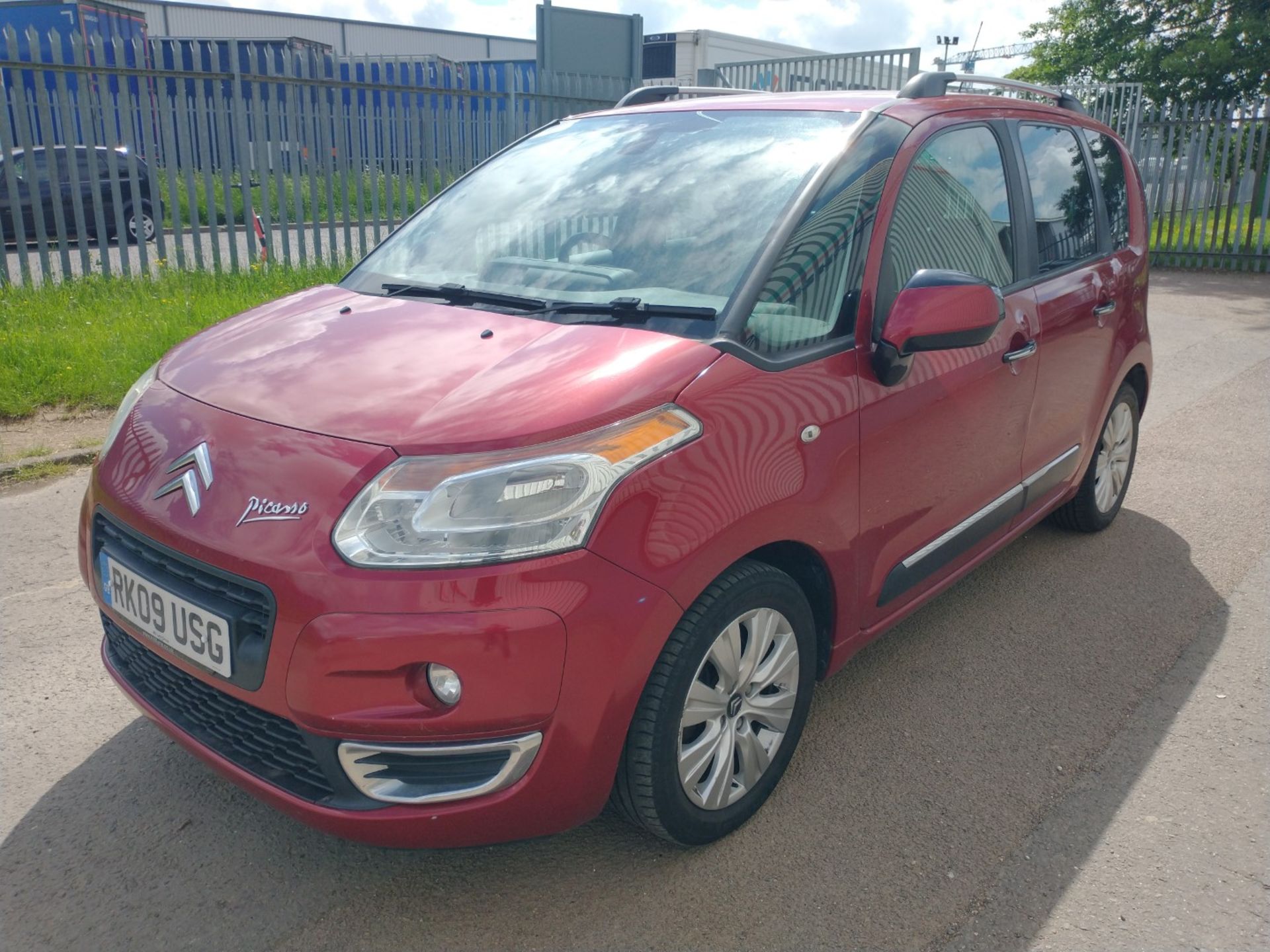 2009 Citroen C3 Picasso Exclusive MPV 1.6 Petrol - CL505 - NO VAT ON THE HAMMER - Location: Corby - Image 14 of 19