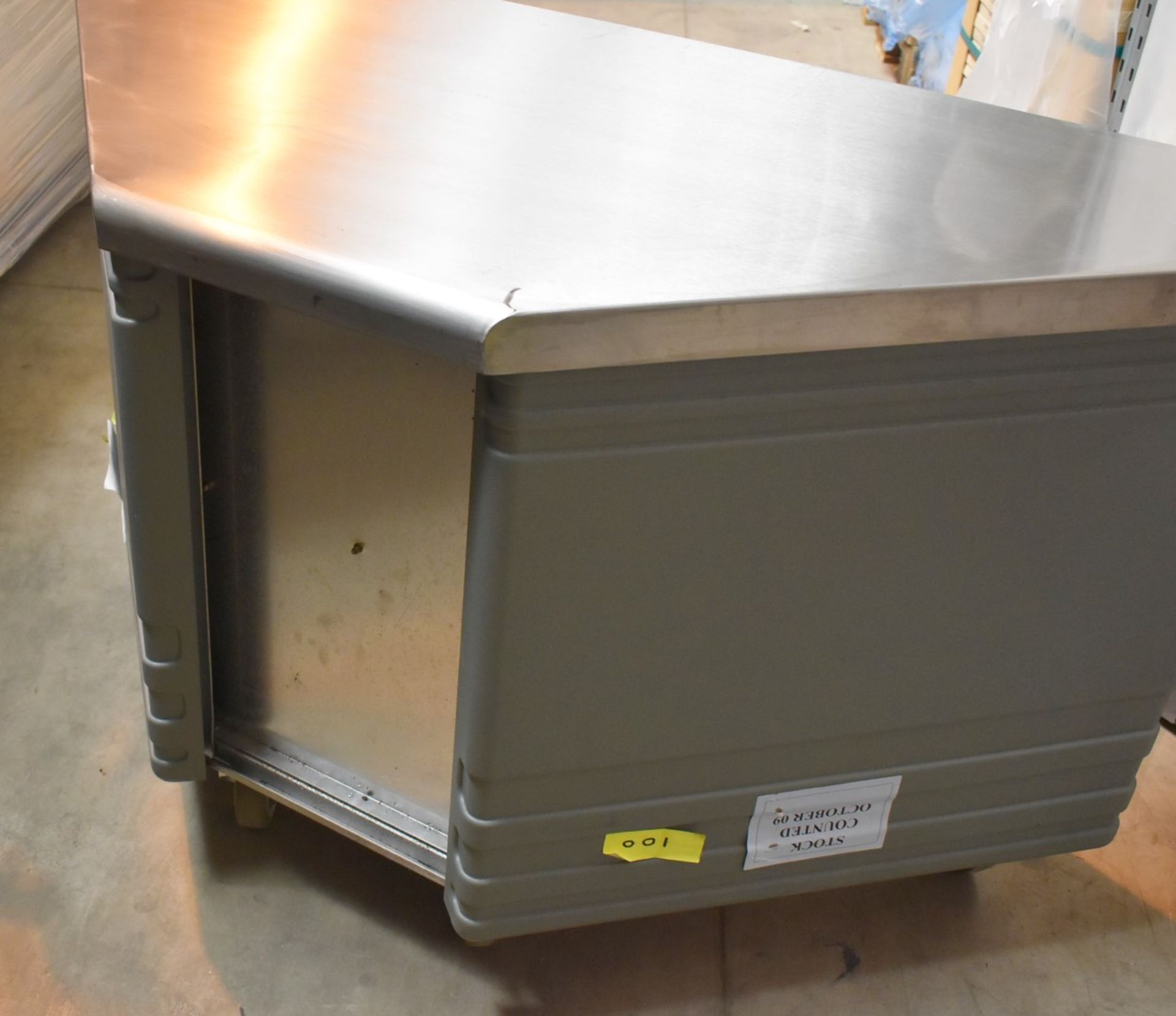 2 x Grundy Commercial Mobile Corner Units Suitable For Restaurants, Hotels, Events - Features Grey - Image 3 of 10