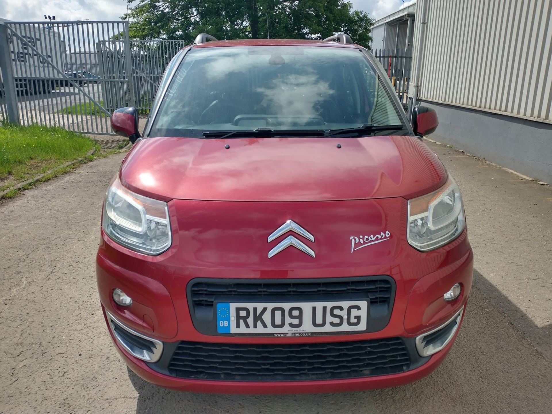 2009 Citroen C3 Picasso Exclusive MPV 1.6 Petrol - CL505 - NO VAT ON THE HAMMER - Location: Corby - Image 8 of 19