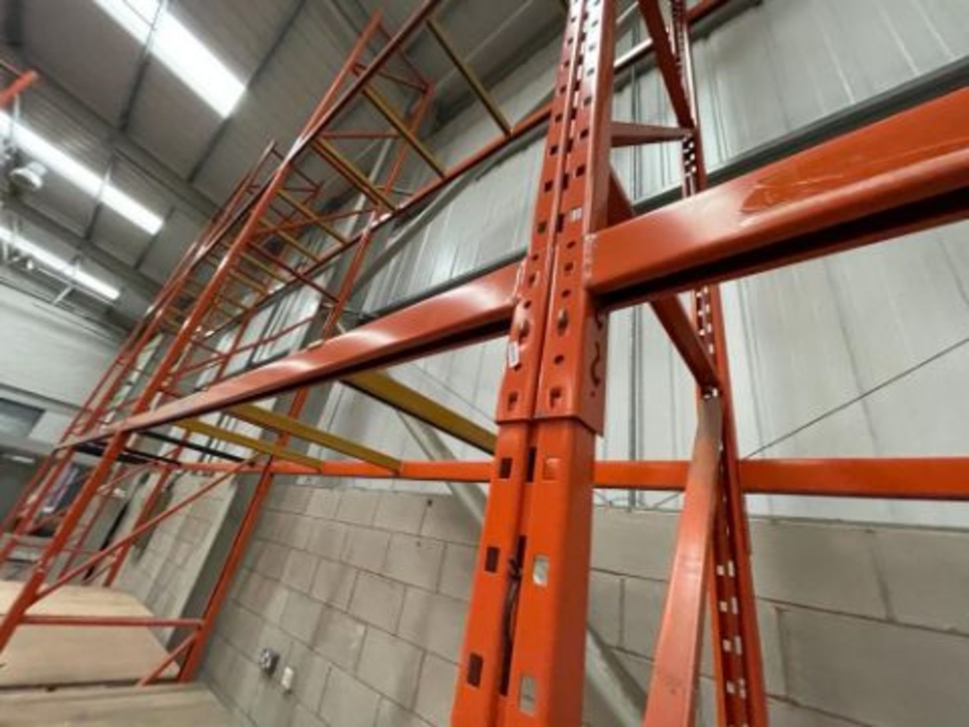 3 x Bays of RediRack Warehouse PALLET RACKING - Lot Includes 4 x Uprights and 18 x Crossbeams - - Image 6 of 9