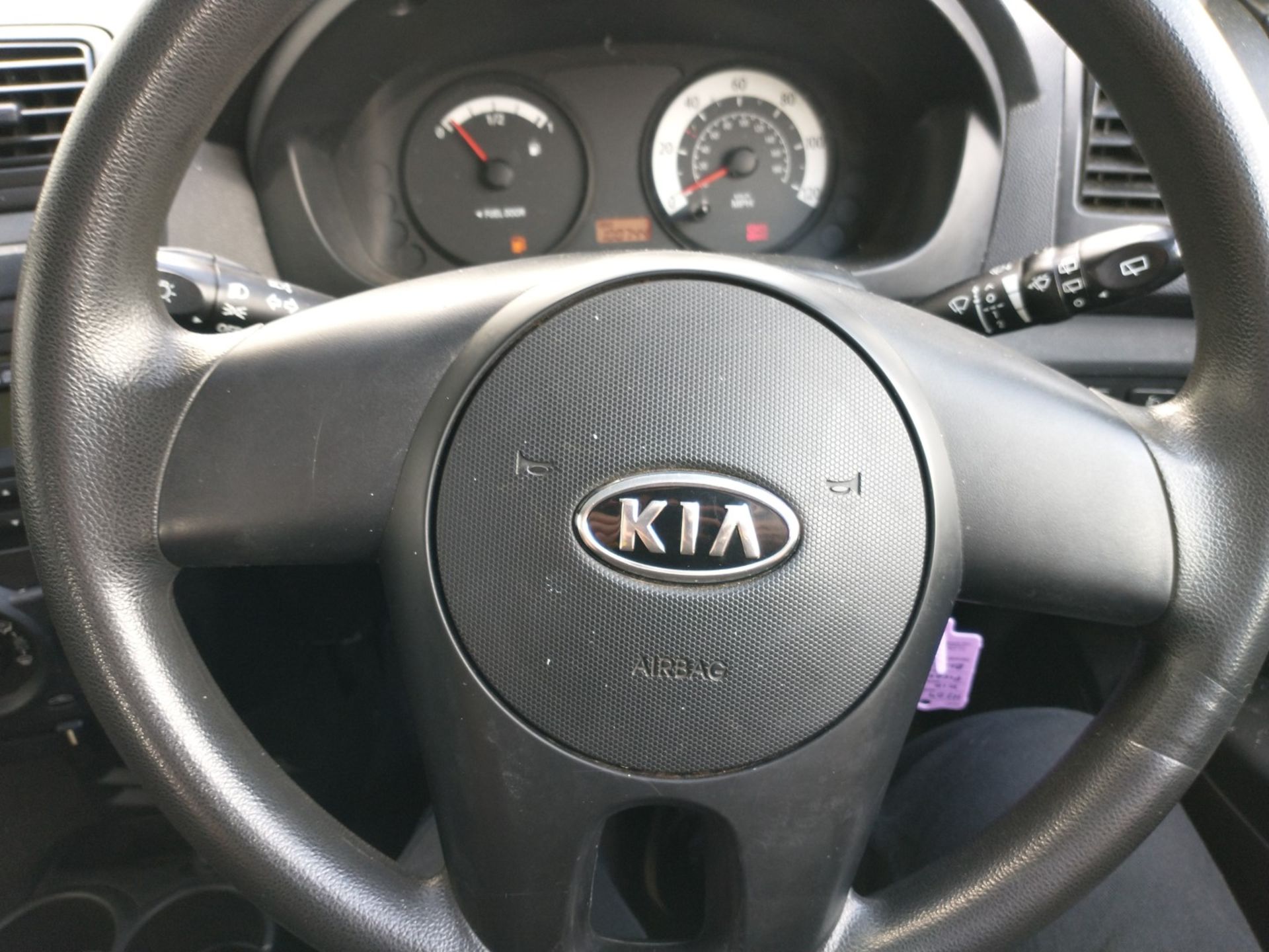 2009 Kia Picanto 1 1.0 Petrol 5dr Hatchback - CL505 - NO VAT ON THE HAMMER - Location: Corby - Image 10 of 16
