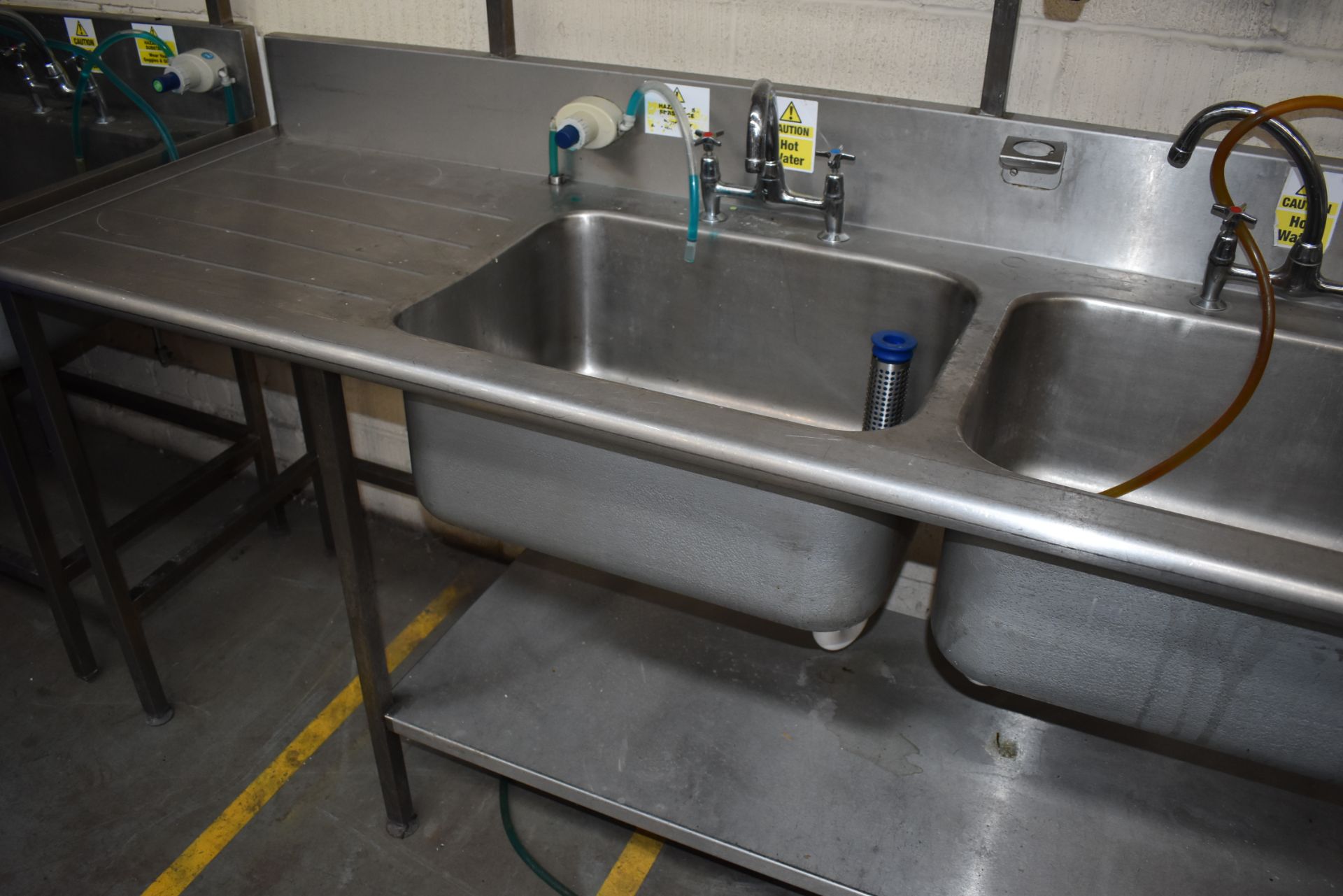 1 x Stainless Steel Commercial Wash Basin Unit With Twin Sink Bowl, Mixer Taps, Undershelf, - Image 6 of 8
