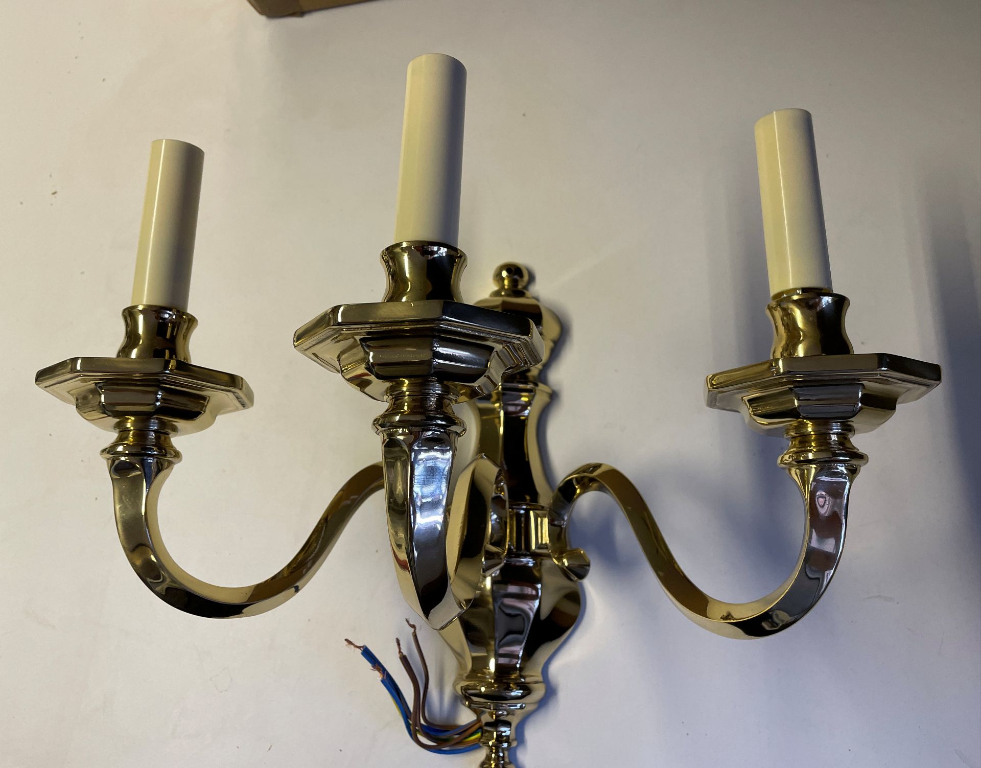 1 x Chelsom Substantial Wall Sconce with 3 Arms - Arm to arm 45cm x Height 34cm - designed exclusive - Image 10 of 12