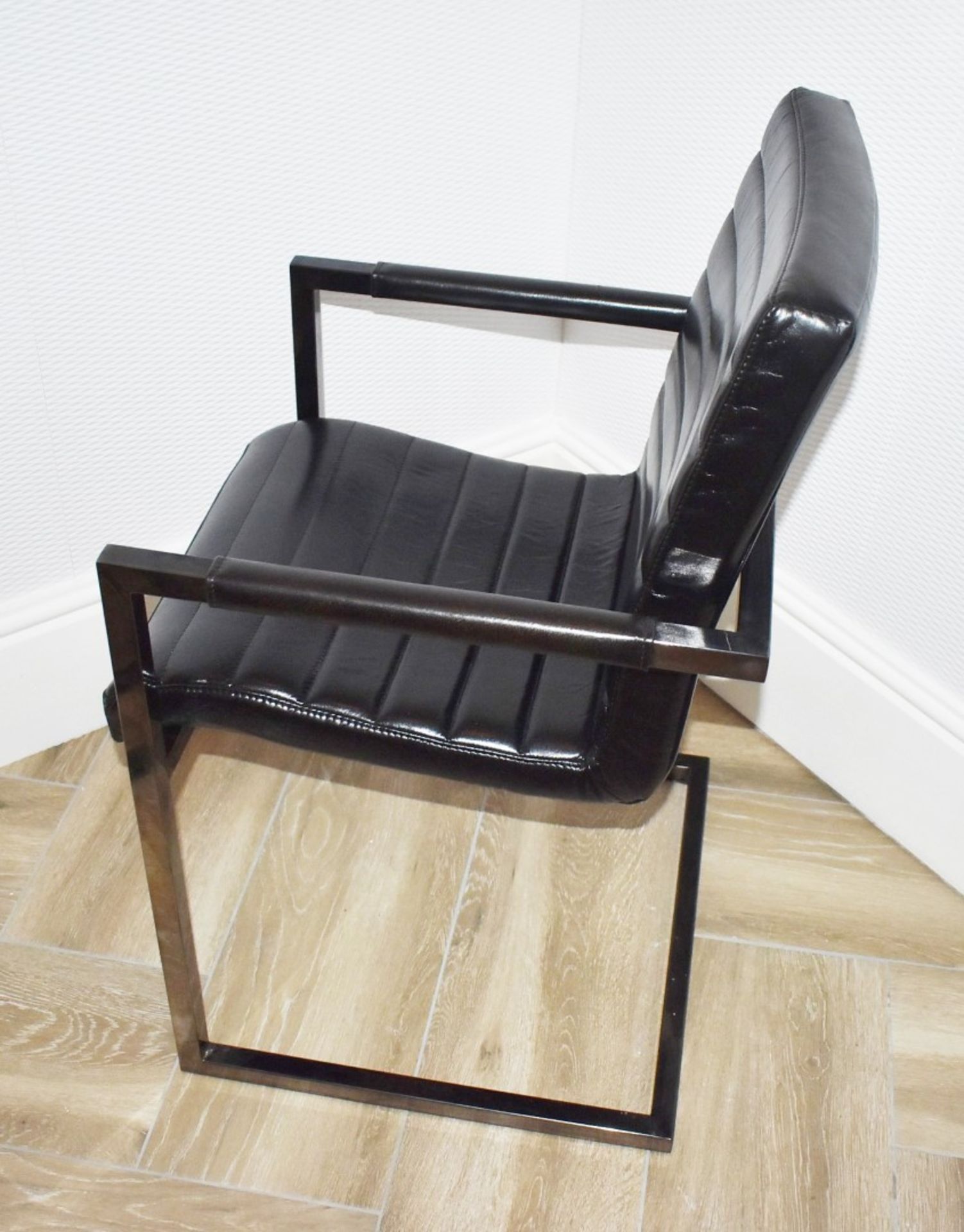 1 x Liquorice Italian Leather Carver Office Chair - Graphite Base - RRP £399 - NO VAT ON THE HAMMER! - Image 6 of 16