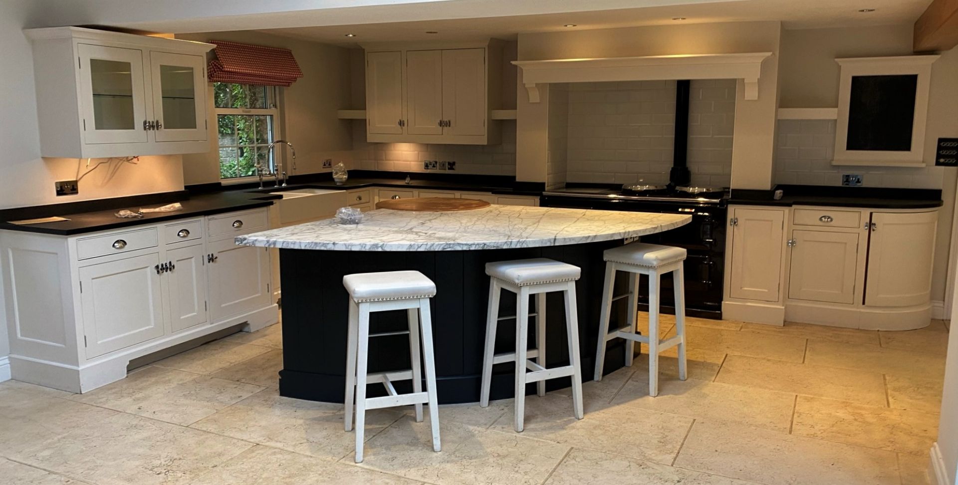 1 x Bespoke Jeremy Wood Fitted Kitchen Featuring Hand Painted Solid Wood Framed Doors, Semi Circle