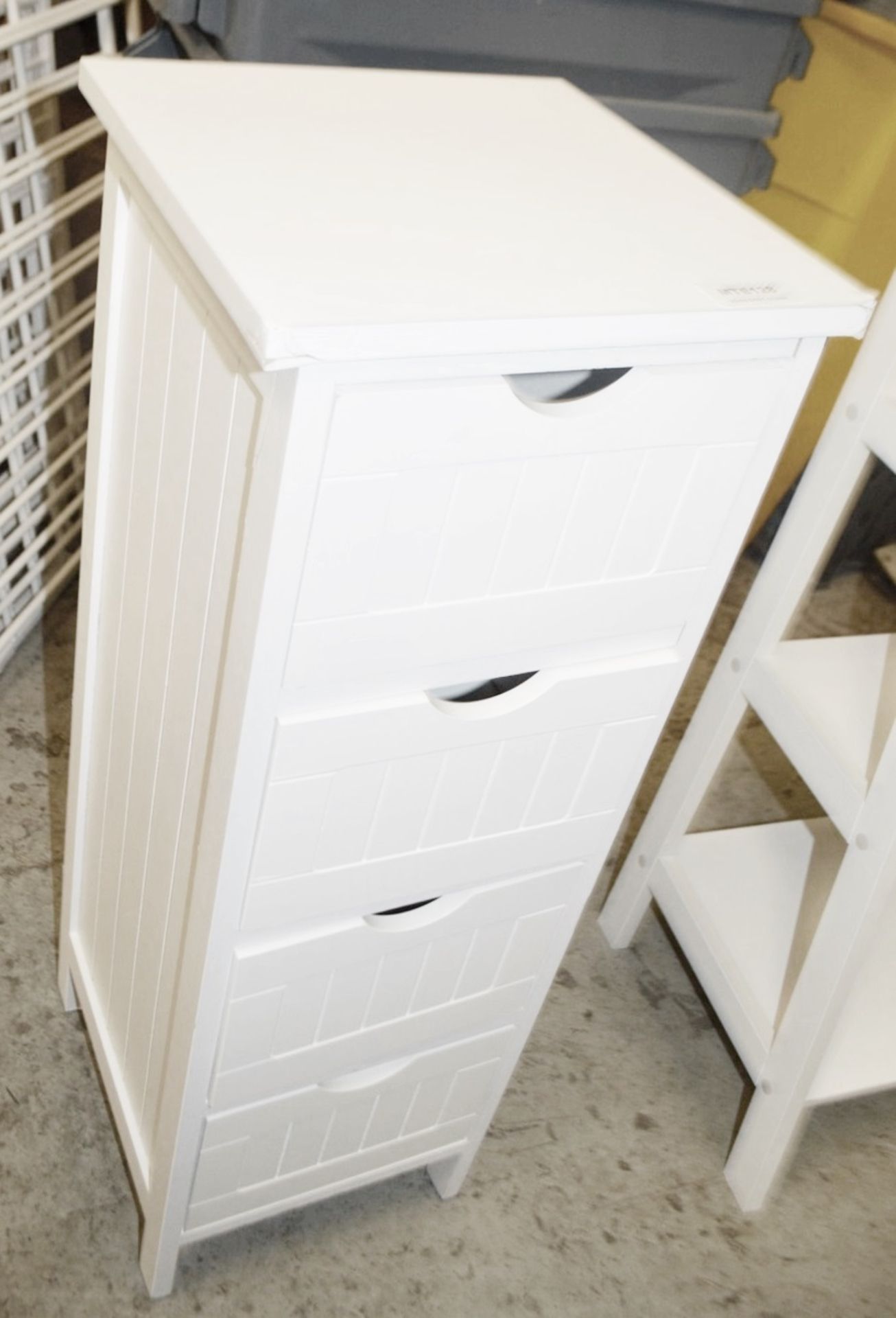 2 x Storage Cupboards In White - Preowned, From An Exclusive Property - Dimensions Vary - No VAT - Image 3 of 10