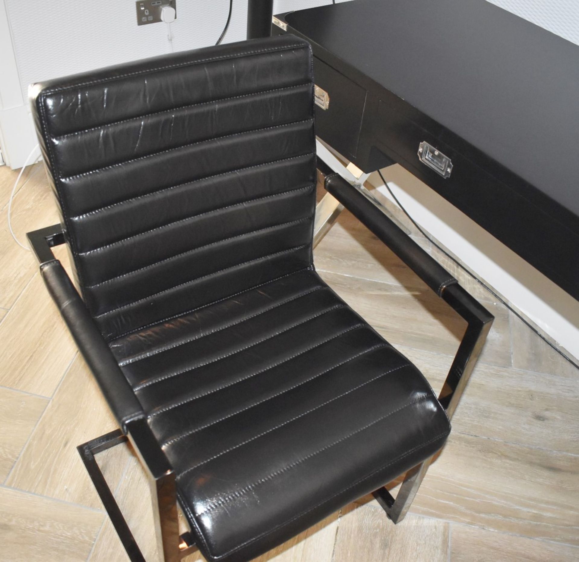 1 x Liquorice Italian Leather Carver Office Chair - Graphite Base - RRP £399 - NO VAT ON THE HAMMER! - Image 2 of 16