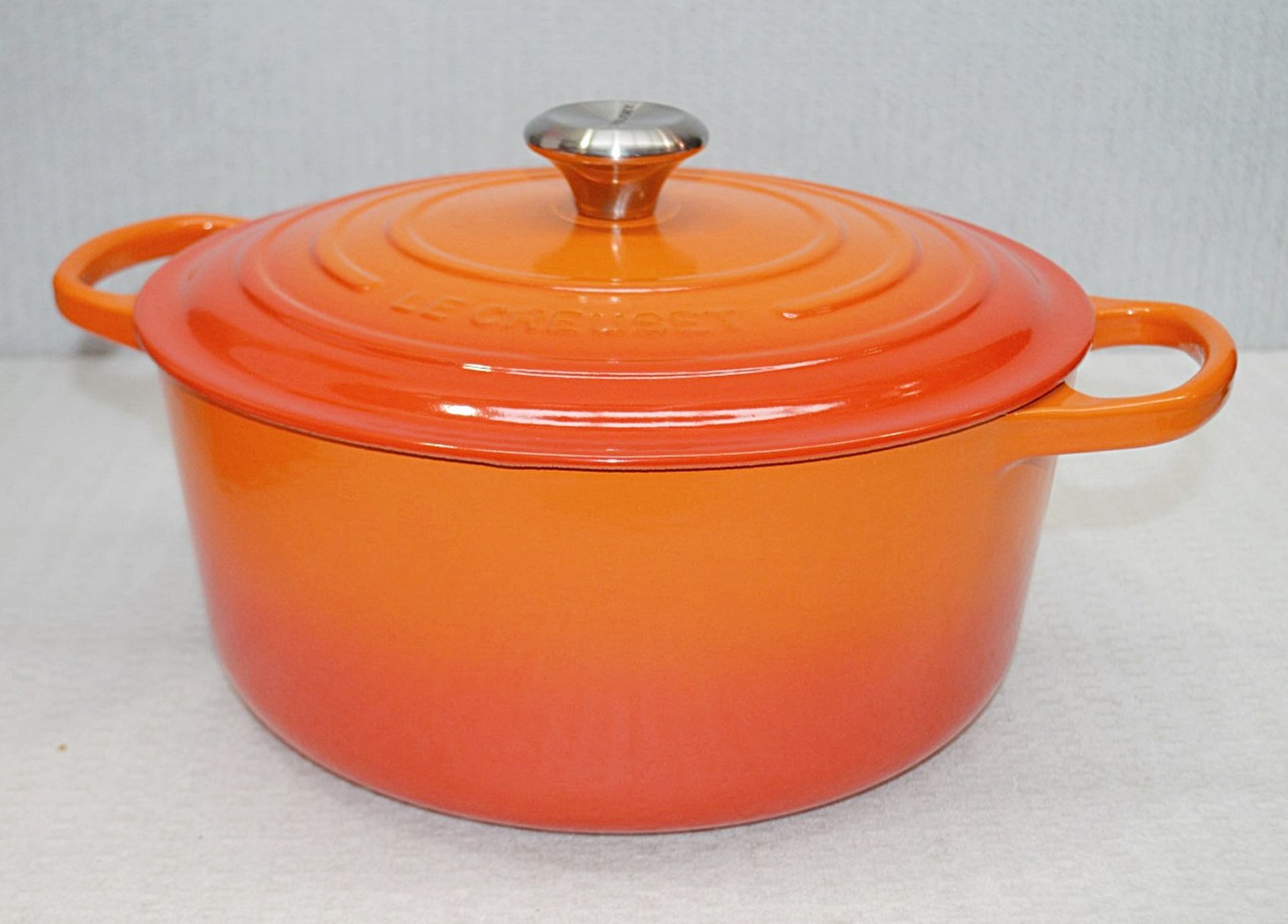 1 x Le Creuset Enamelled Cast Iron 28cm Casserole Dish In Volcanic Flame Orange - RRP £305.00