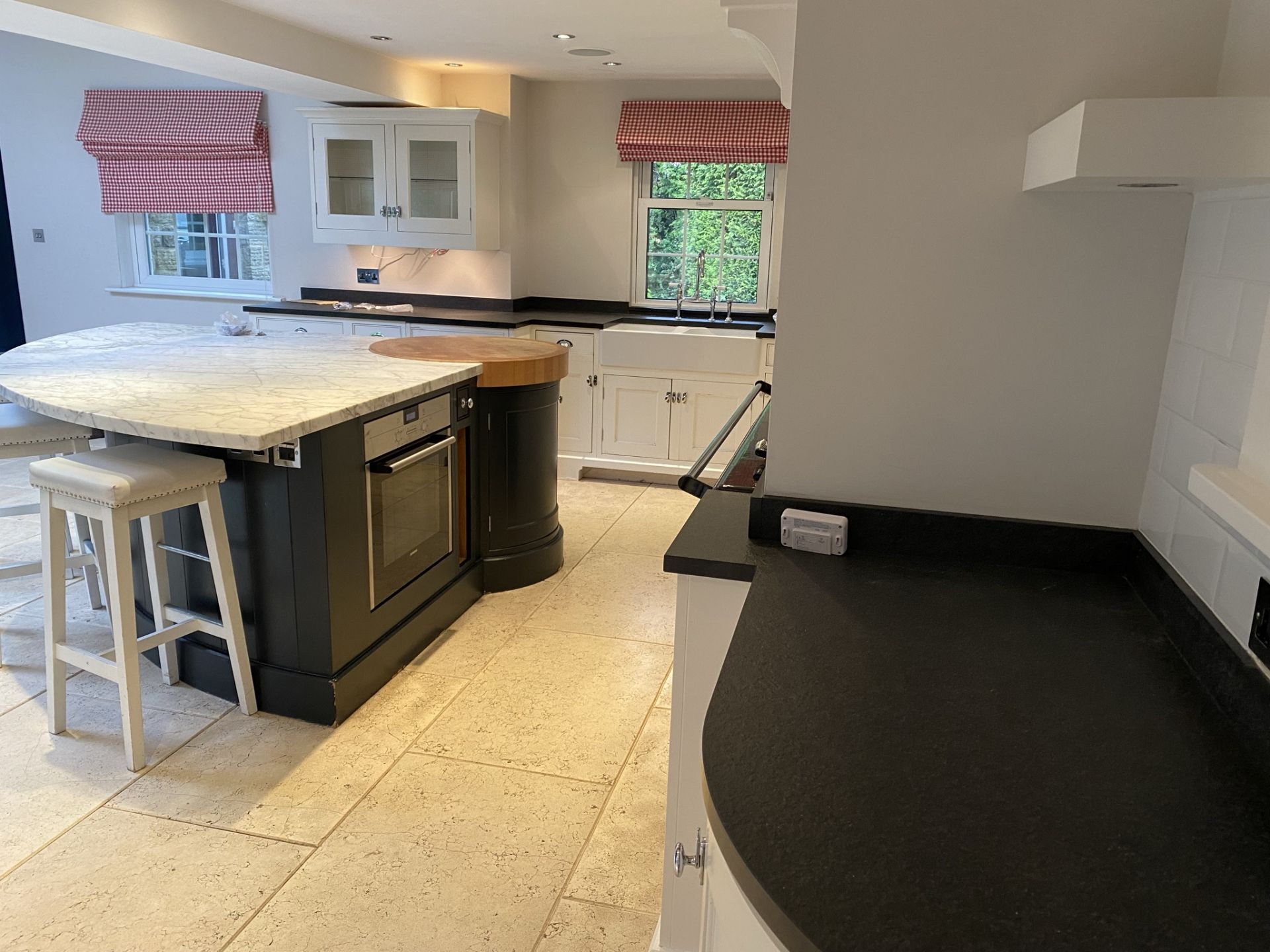 1 x Bespoke Jeremy Wood Fitted Kitchen Featuring Hand Painted Solid Wood Framed Doors, Semi Circle - Image 30 of 33