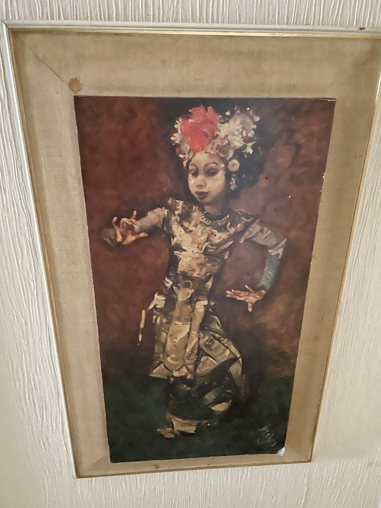 1 x Chinese Dancer Picture - Dimensions: 38cm x 6 x 11cm - From An Exclusive Property In Leeds - - Image 2 of 5