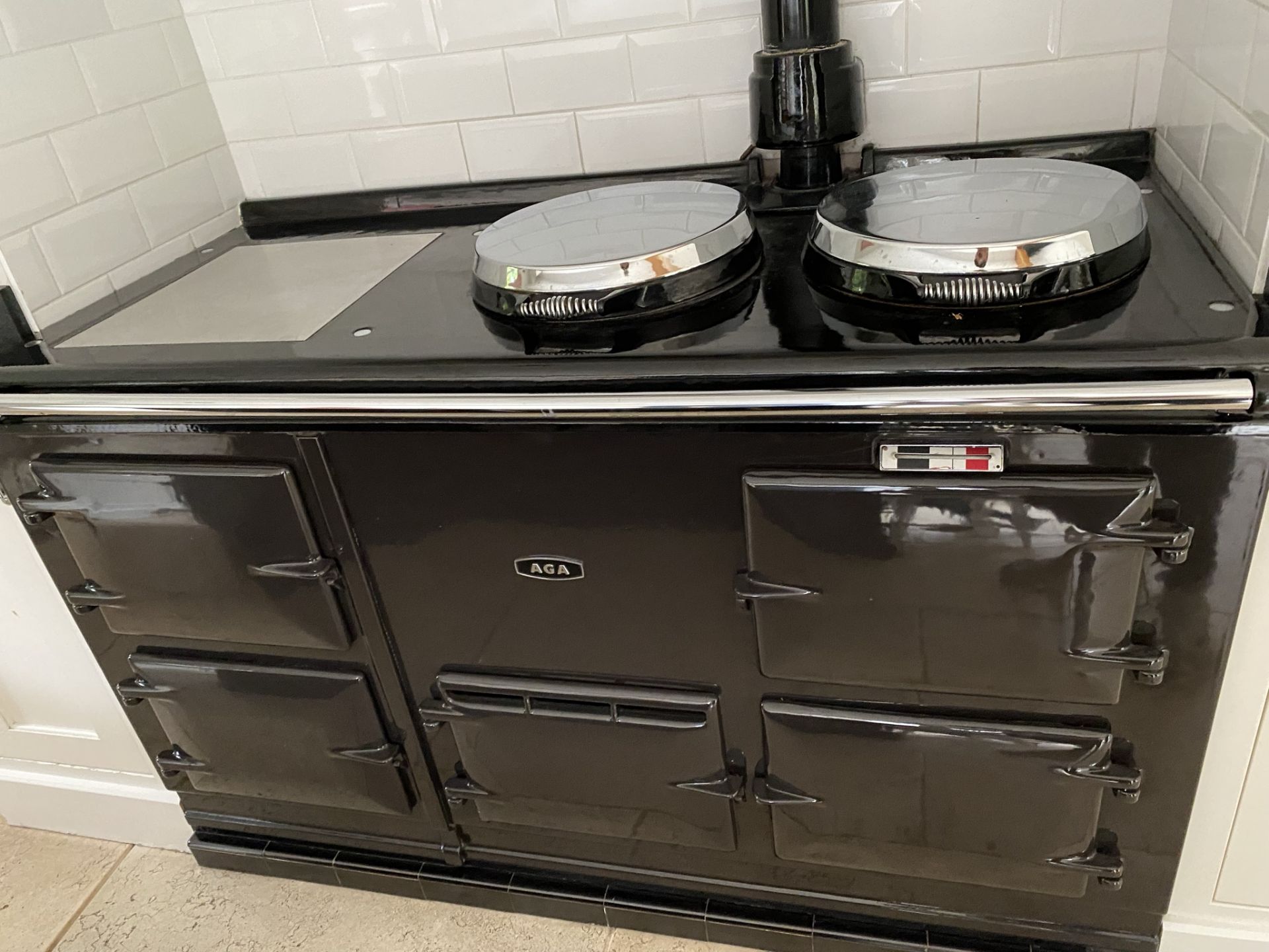 1 x AGA Range Cooker Finished in Black - Features Four Ovens and Two Hot Plates - Recently - Image 6 of 7