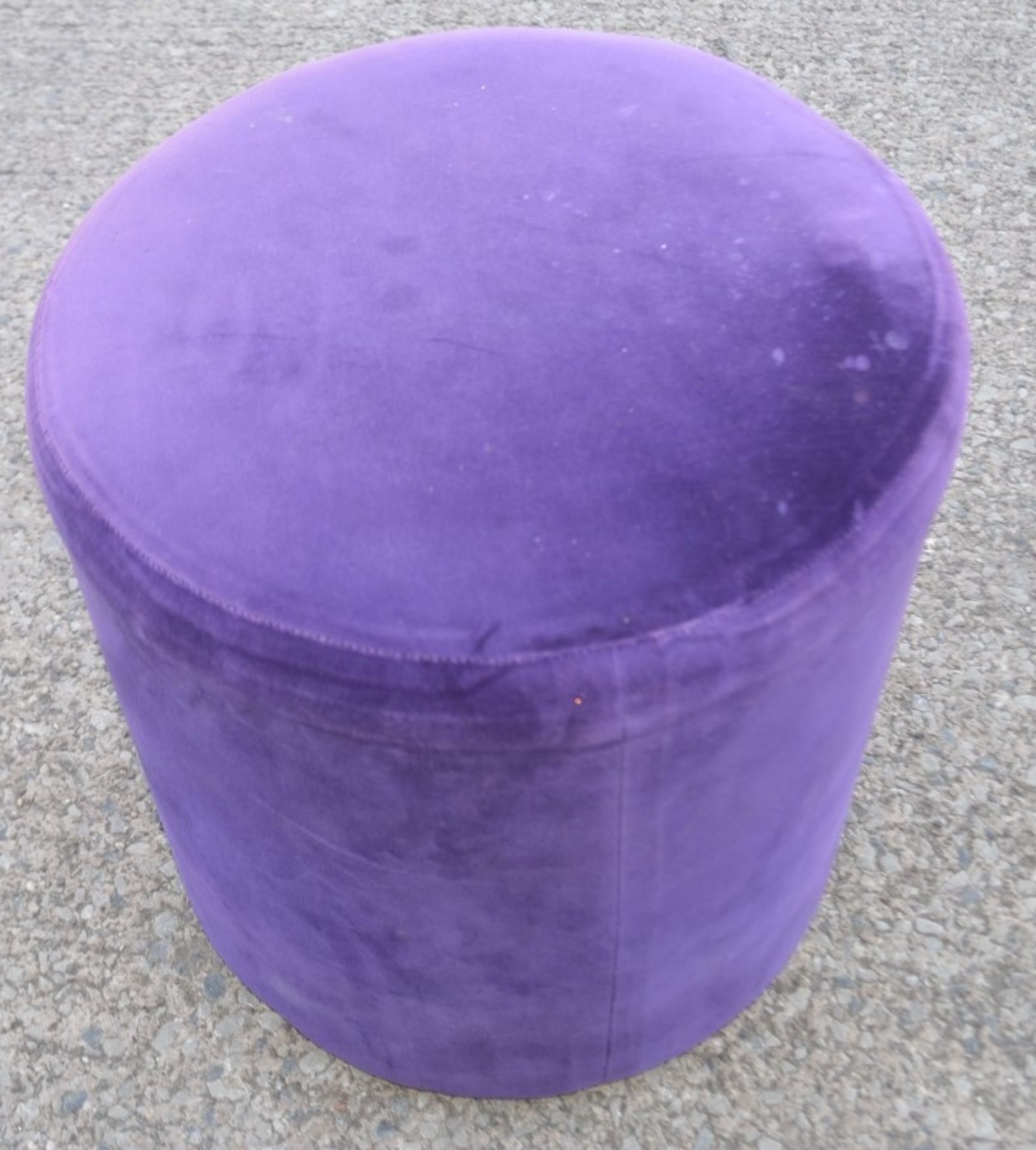 1 x Upholstered Stool In A Purple Velvety Fabric - Preowned, From An Exclusive Property - - Image 3 of 3