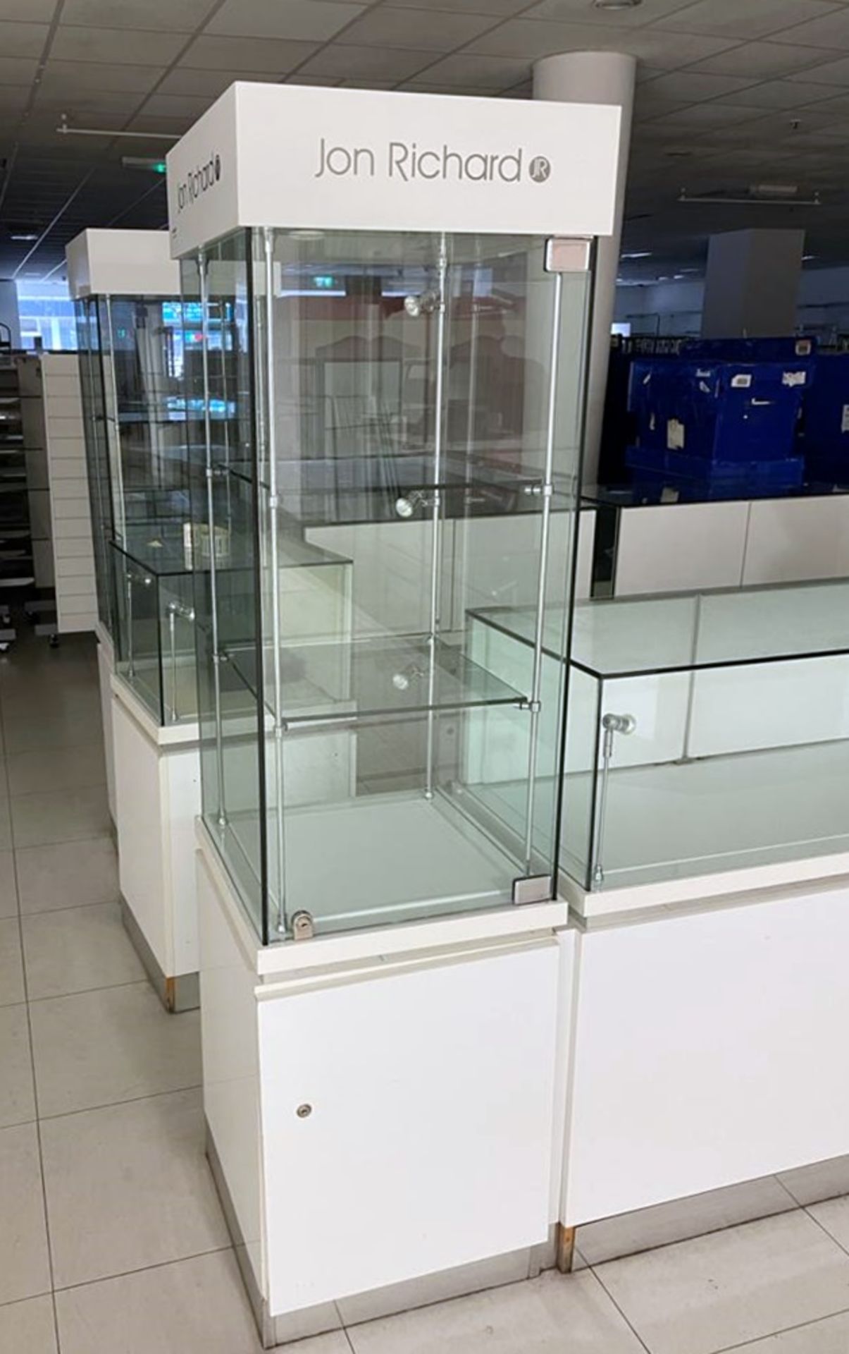 4 x Jon Richard Upright Retail Display Cabinets Featuring Access Door, Internal Spotlights and - Image 6 of 8