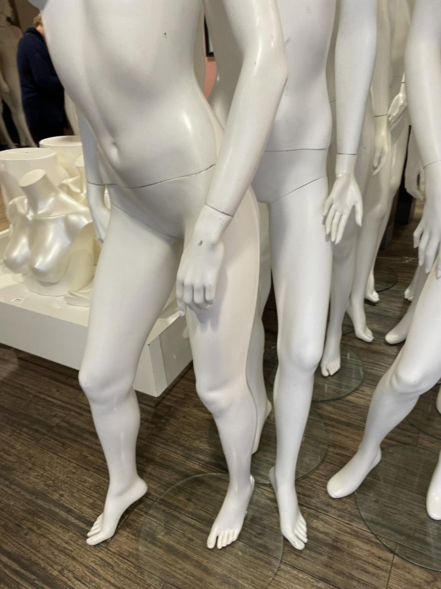5 x Full Size Female Mannequins on Stands - CL670 - Ref: GEM210 - Location: Gravesend, DA11 - Image 6 of 8