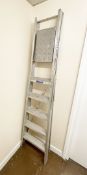 1 x Six Tread Step Ladder - CL670 - Ref: GEM325 - Location: Gravesend, DA11