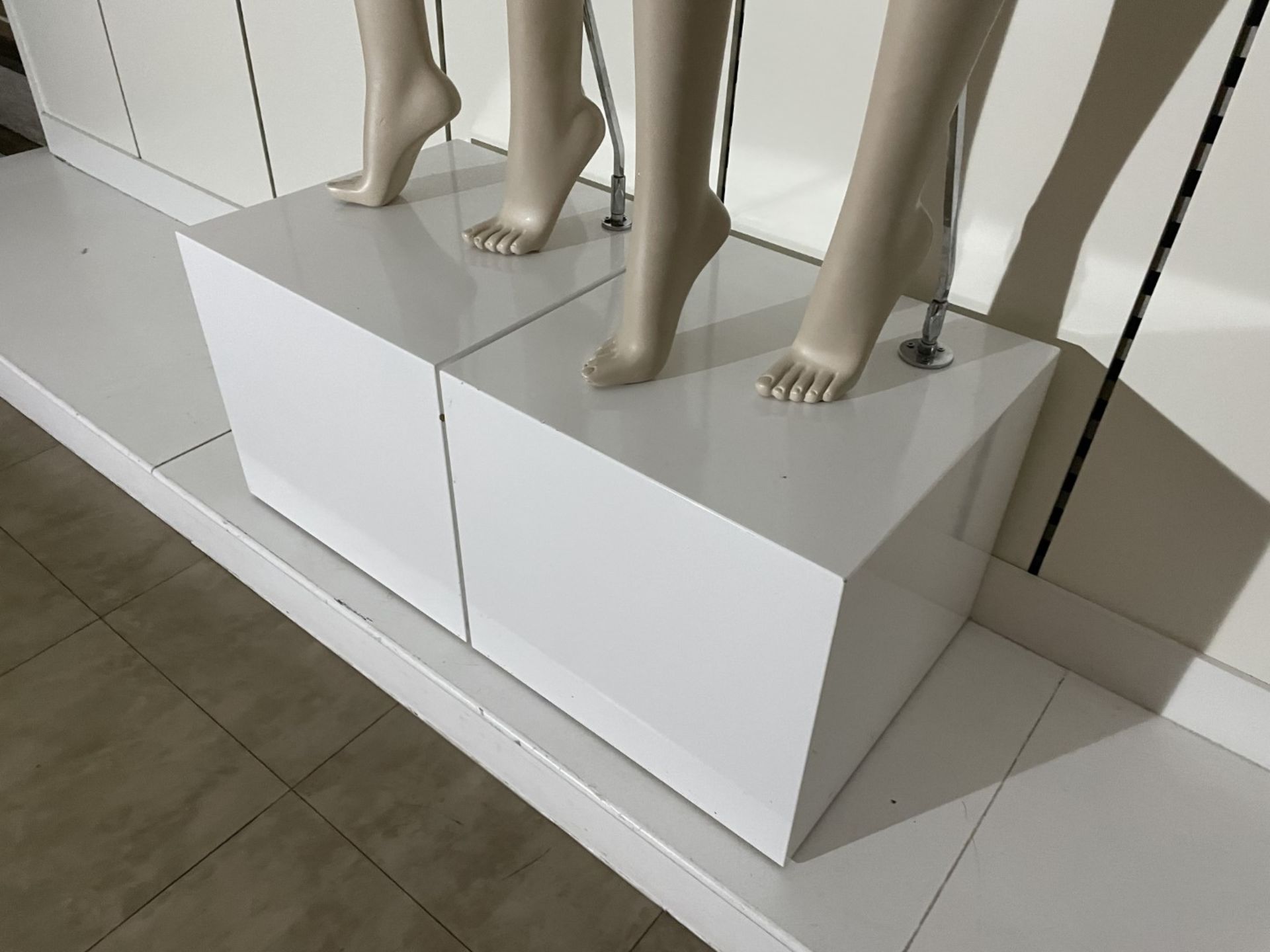2 x Full Size Female Mannequins on Pedestal Plinth Stands - CL670 - Ref: GEM236 - Location: - Image 3 of 11