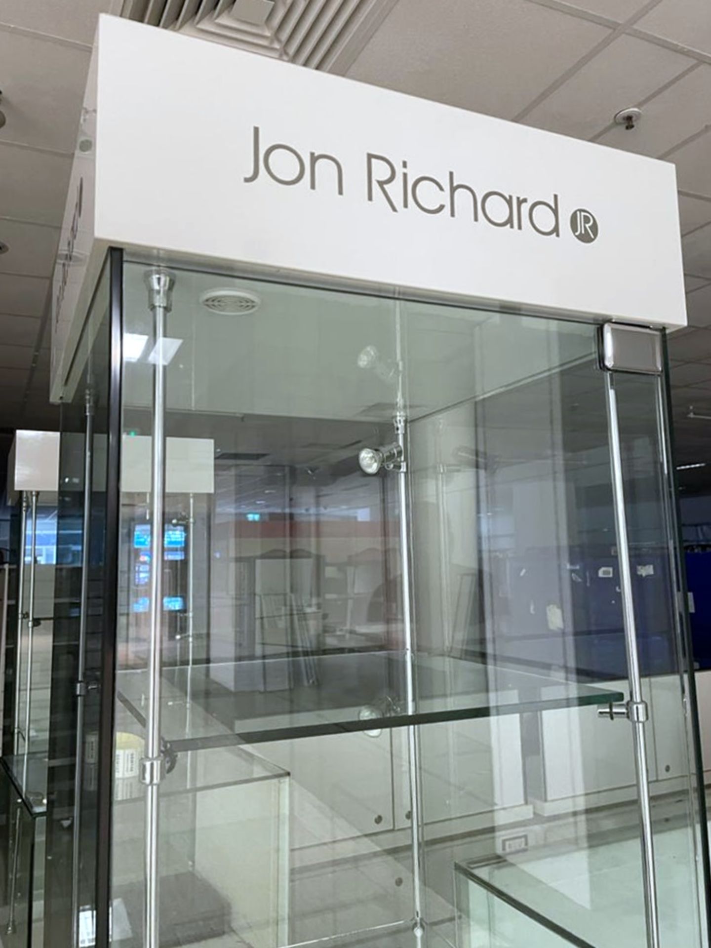 4 x Jon Richard Upright Retail Display Cabinets Featuring Access Door, Internal Spotlights and - Image 5 of 8