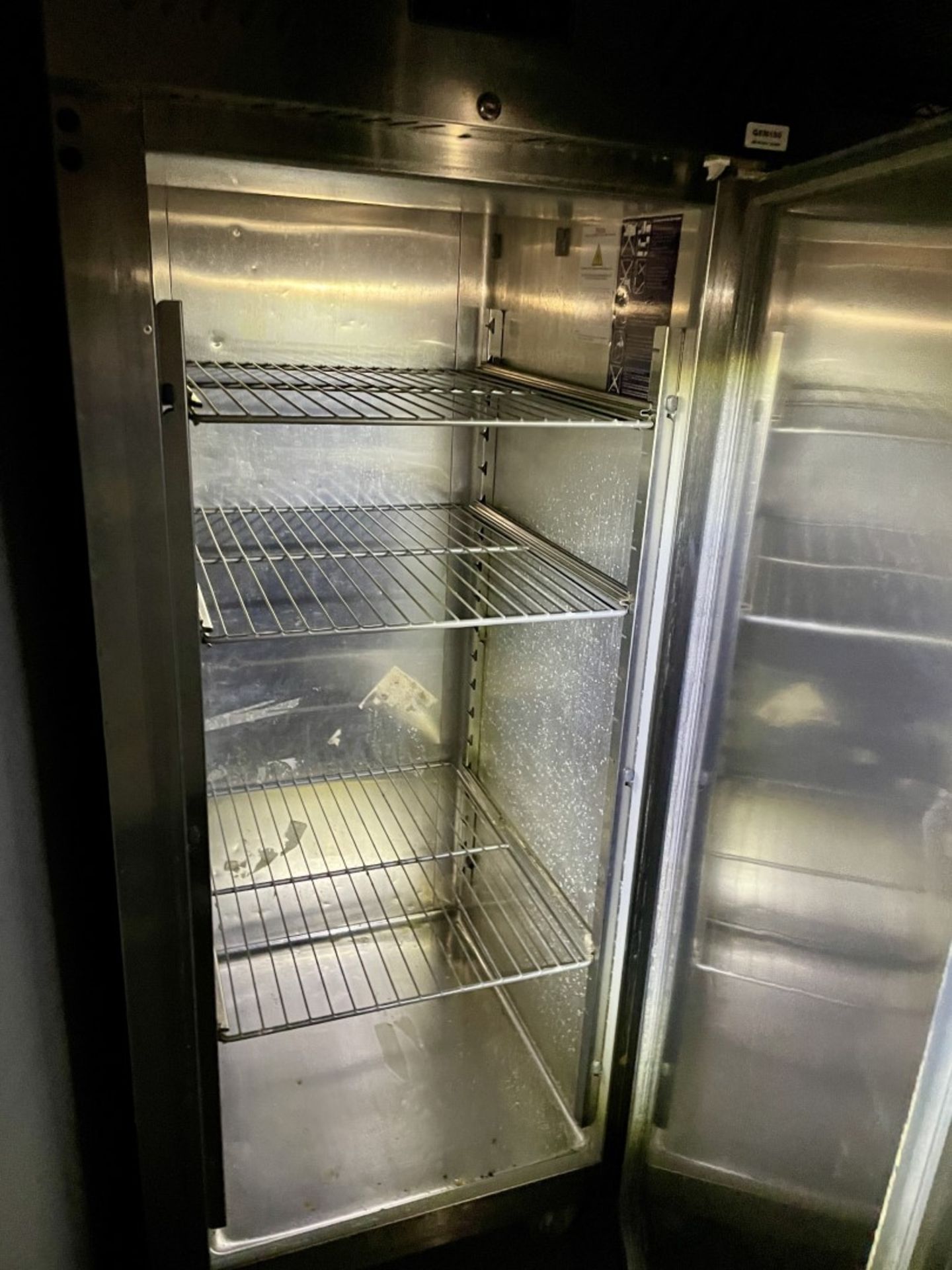1 x Williams LJ1SA Upright Commercial Freezer With Stainless Steel Exterior - CL670 - Ref: - Image 7 of 7