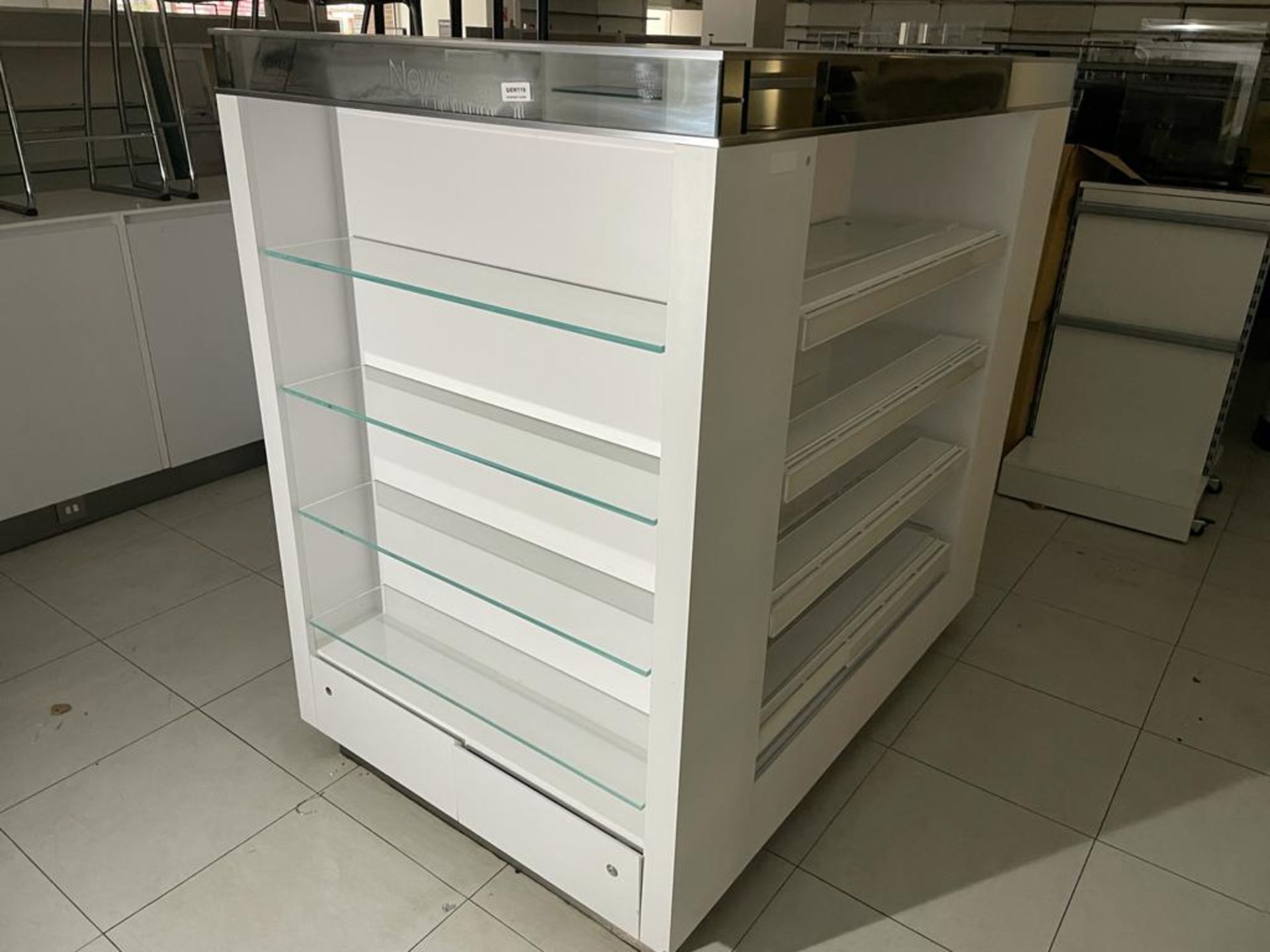 1 x Retail Four Sided Display Island With Shelves, Storage Drawers and Mirrored Panels - Size H150 x - Image 9 of 10