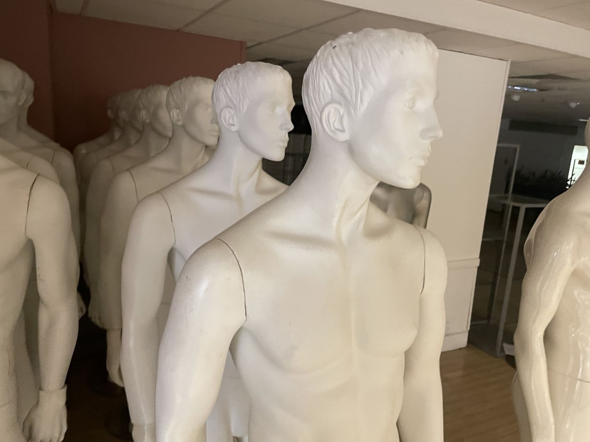 9 x Full Size Male Mannequins on Stands - CL670 - Ref: GEM215/216 - Location: Gravesend, DA11 - Image 4 of 5