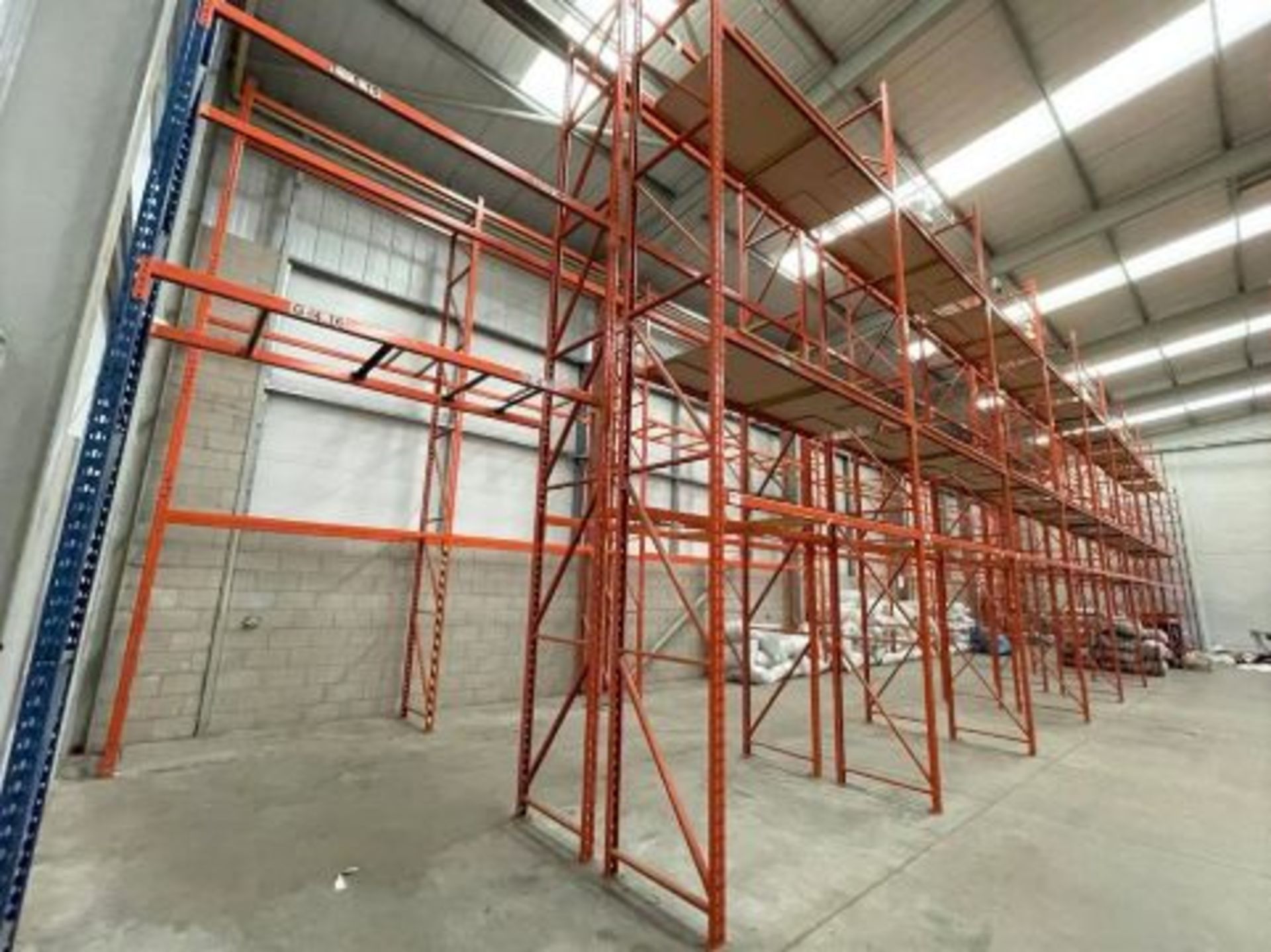 3 x Bays of RediRack Warehouse PALLET RACKING - Lot Includes 4 x Uprights and 18 x Crossbeams - - Image 8 of 9