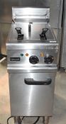 1 x Lincat OE71/F/S Commercial 40cm Electric Twin Tank Fryer With Baskets - Recently Removed From