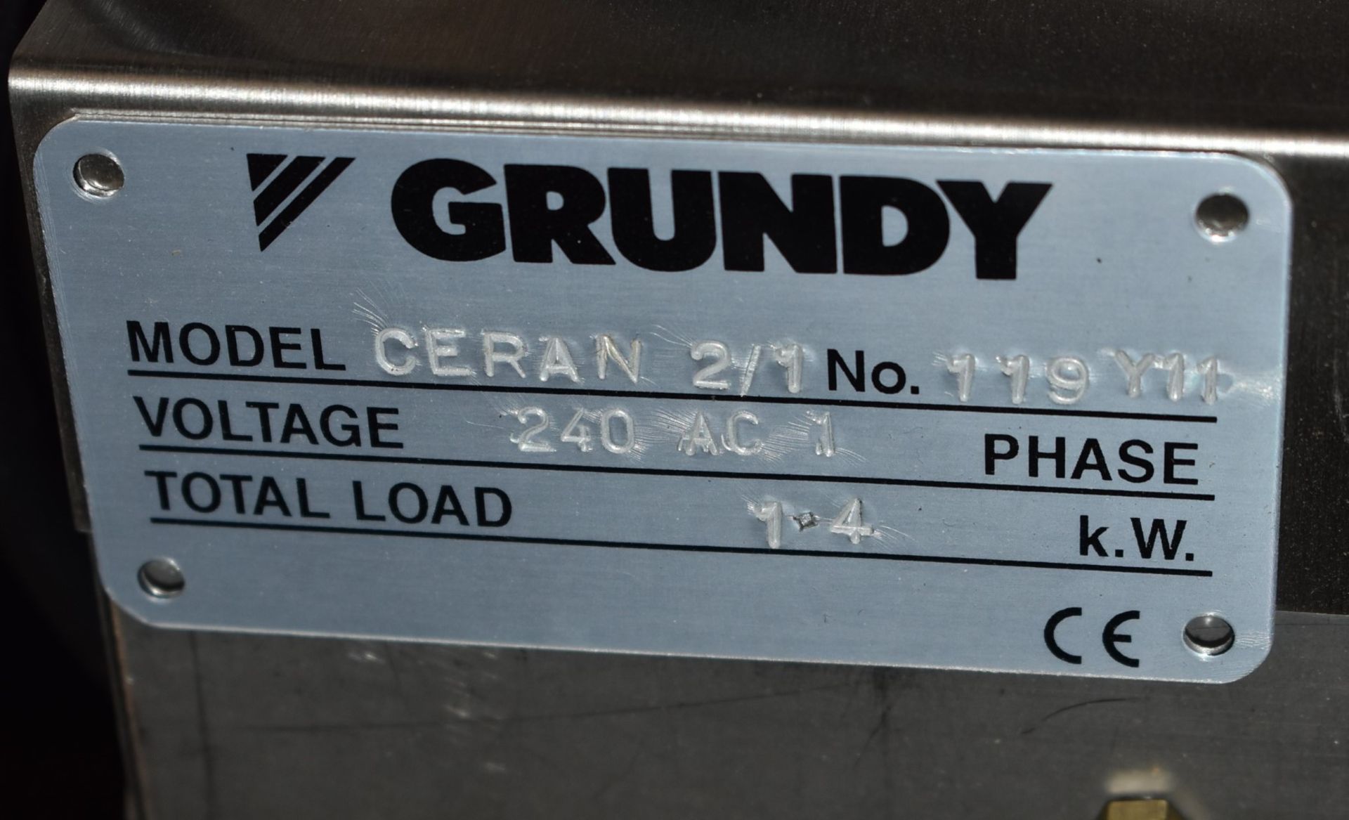 1 x Grundy Drop In Ceran Hot Place With Overhead Warming Light - Model Ceran 2/1 - 240v - Ref - Image 10 of 14