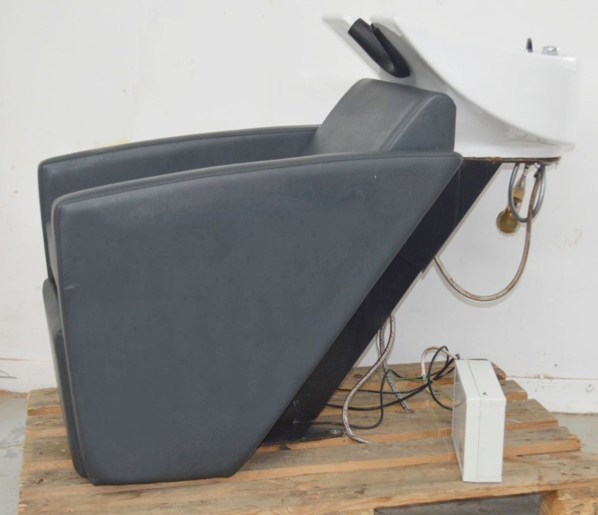 1 x Professional Reclining Hair Washing Chair With Basin Shower And Foot Rest - Image 7 of 19