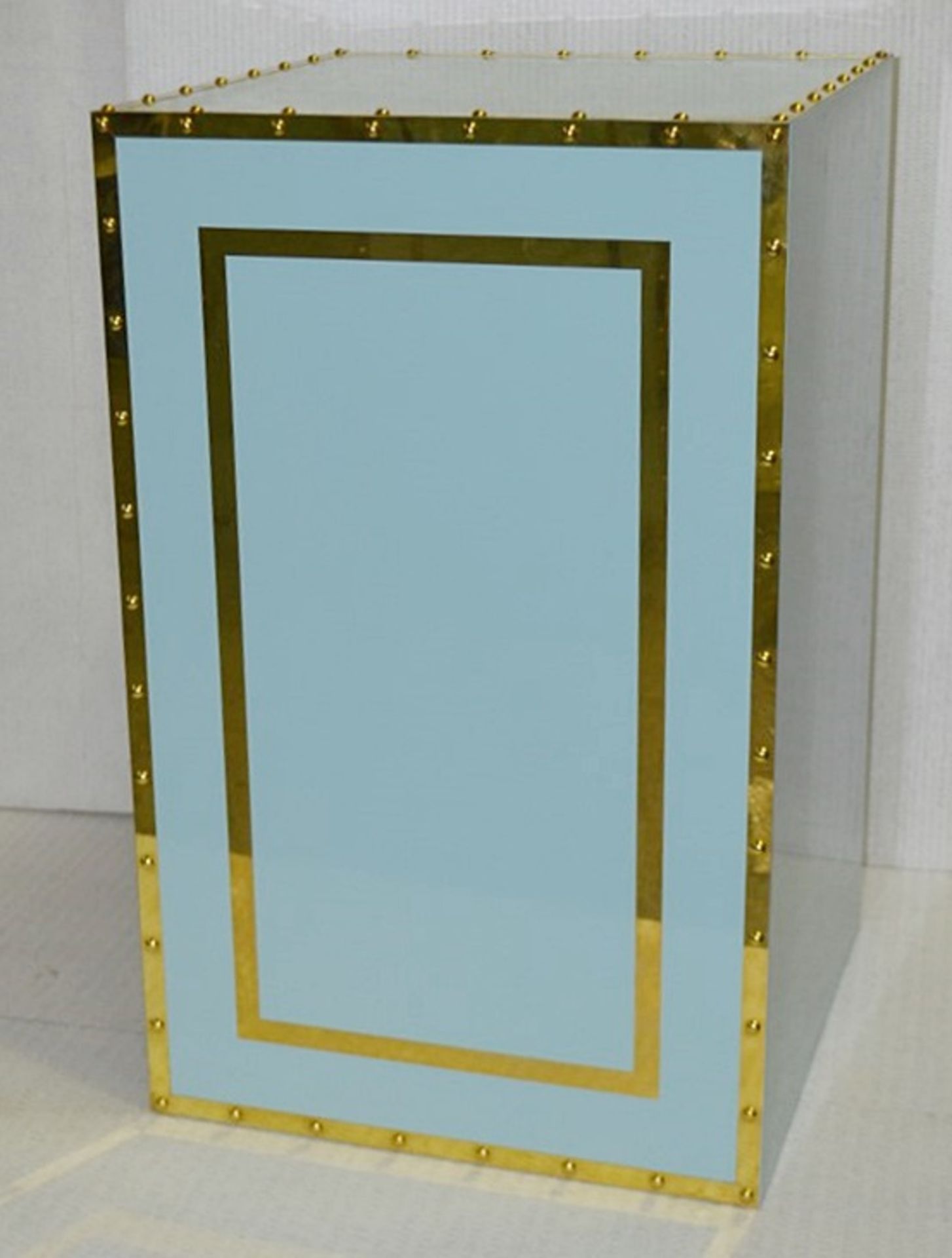 1 x Opulent Bank Vault Safe-style Shop Display Plinth In Tiffany Blue With Gold Trim - Image 4 of 6