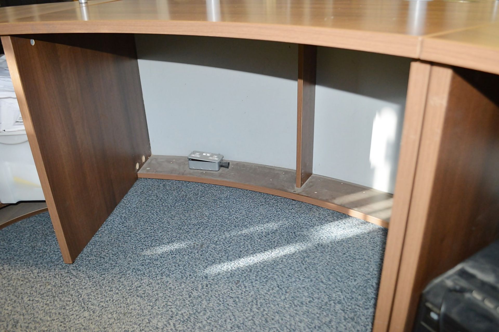 1 x Curved 3-Metre Wide Executive Reception Desk - Recently Removed From A Working Office - Image 5 of 12