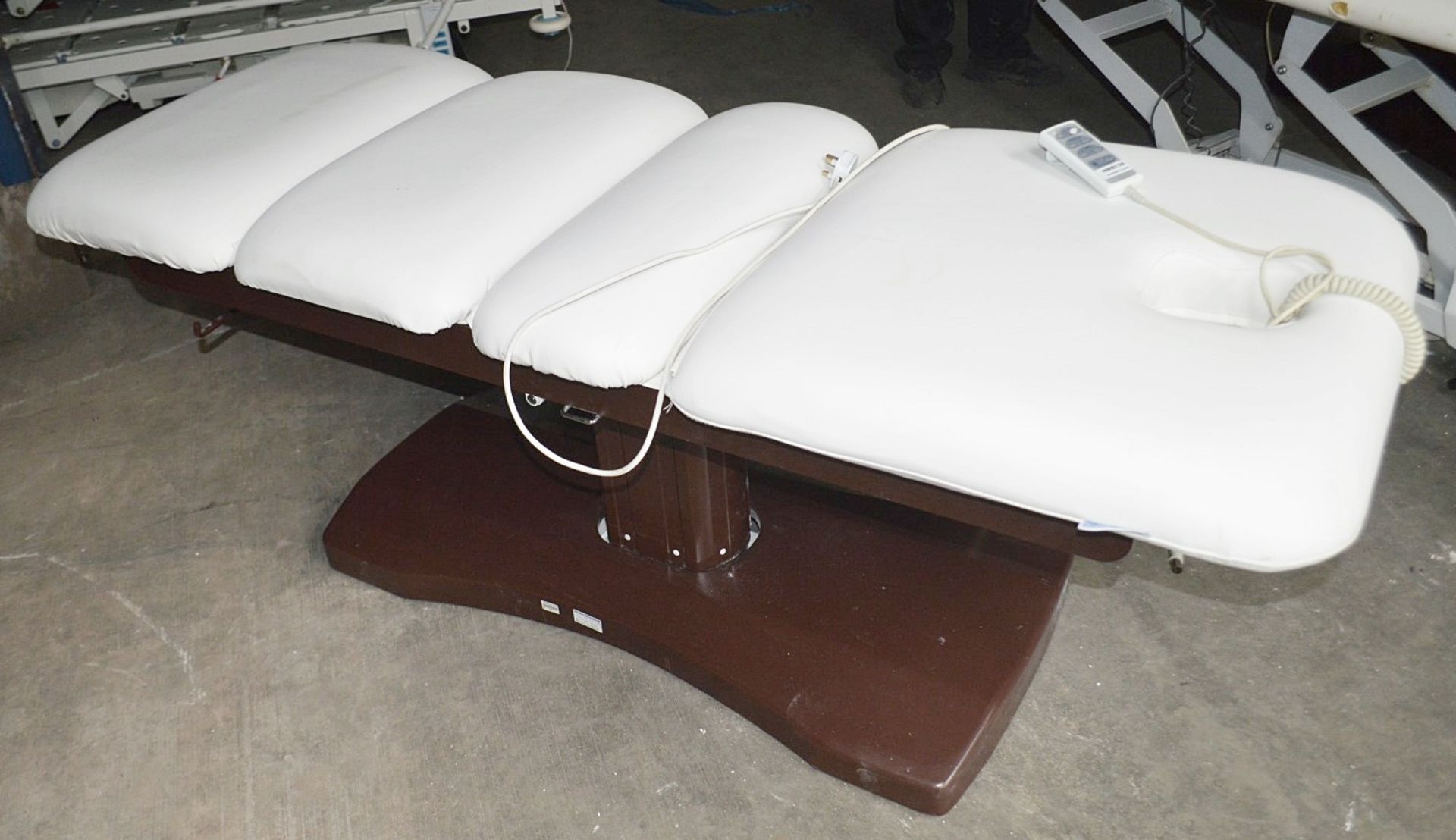 1 x COSMETRONIC Professional 4-Function Electric-Hydraulic Massage Table Spa Bed (Requires Remote) - Image 2 of 7