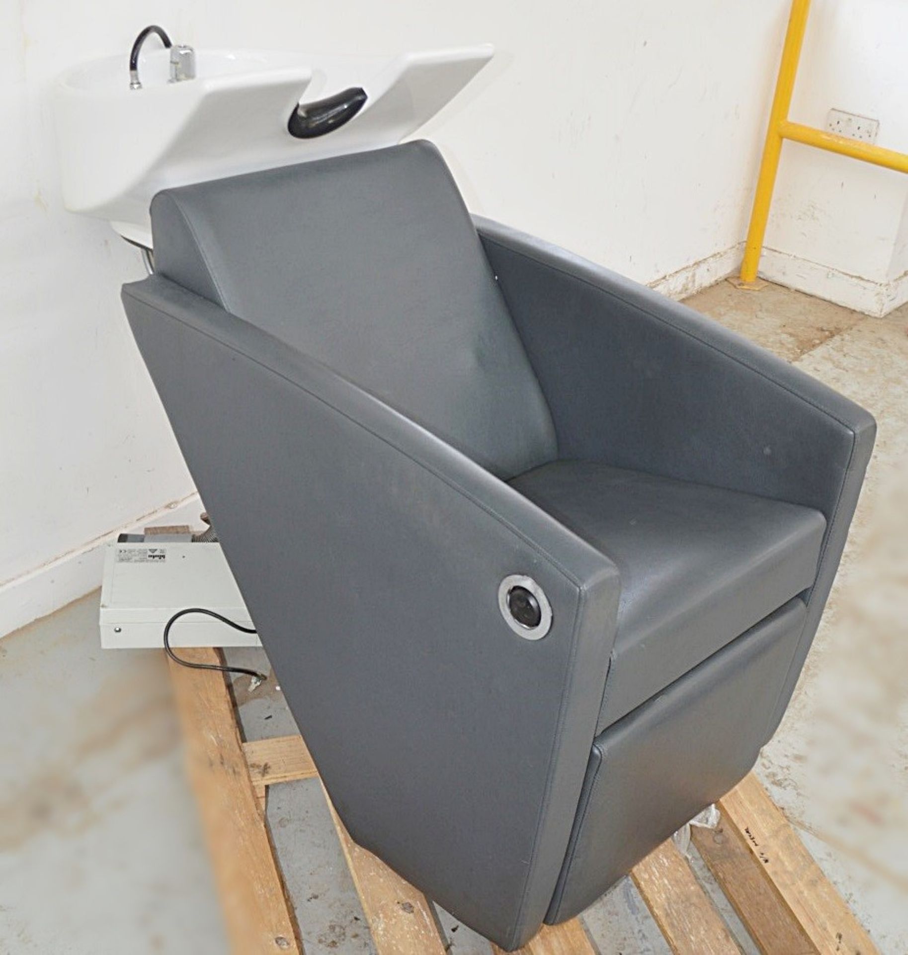 1 x Professional Reclining Hair Washing Chair With Basin Shower And Foot Rest - Image 18 of 19