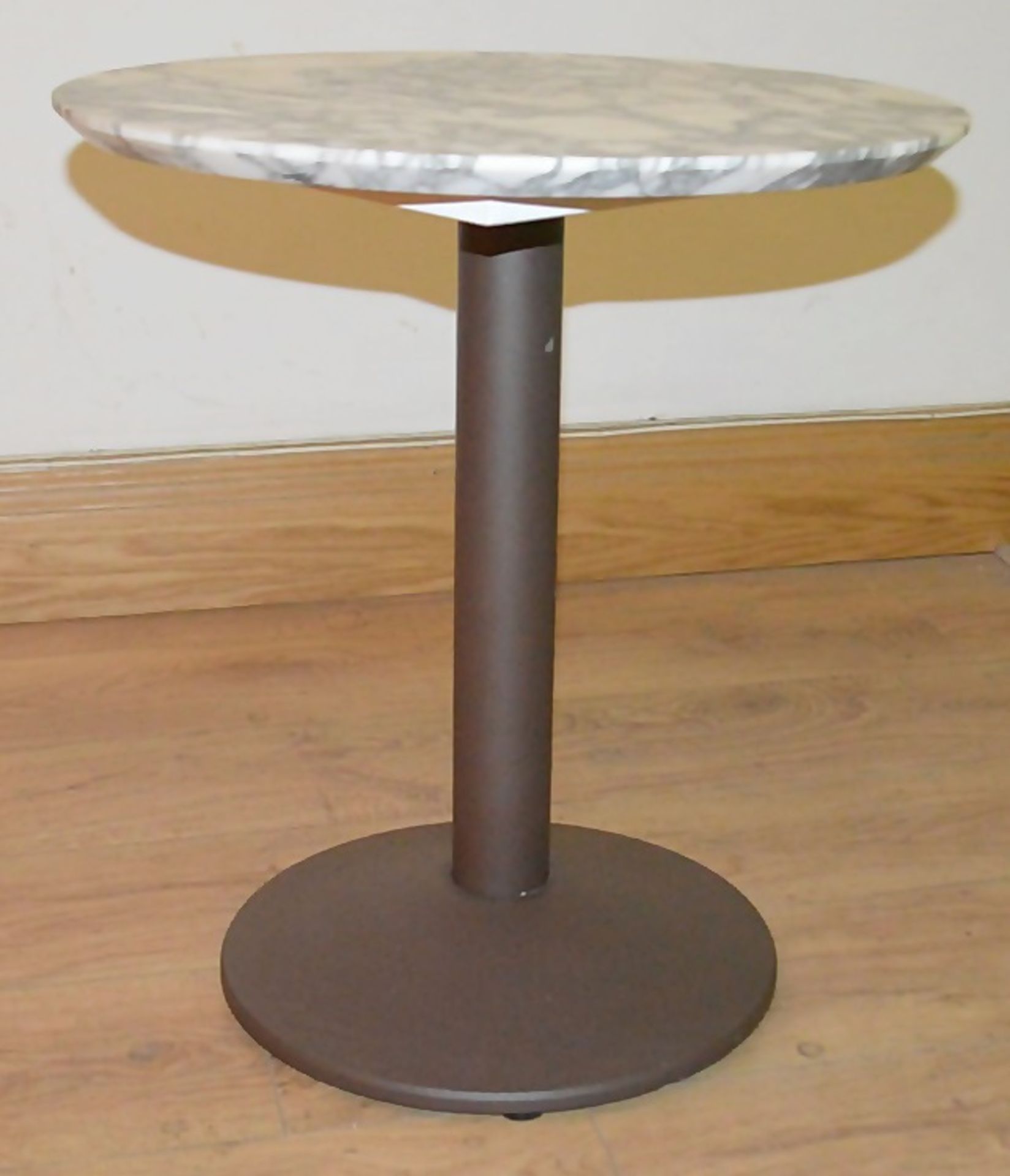 1 x Stone-Topped Occasional Table With Sturdy Metal Base - Dimensions: Height 55 x Diameter 50cm - - Image 3 of 5