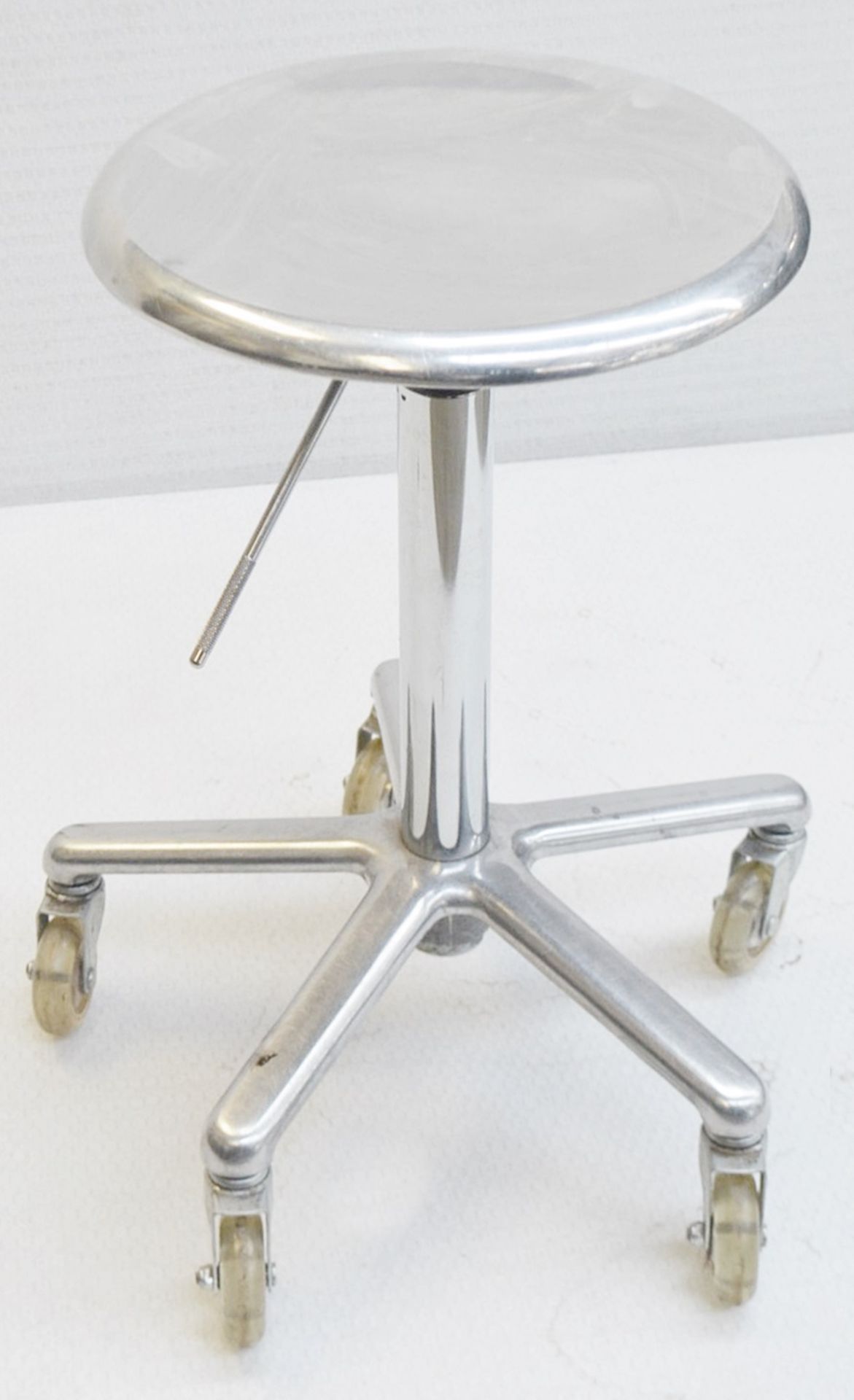 3 x Chrome  Gas Lift Technician Stools - Dimensions: Diameter: 36cm, Height 56-82cm - Ref: MHB104/ - Image 4 of 4