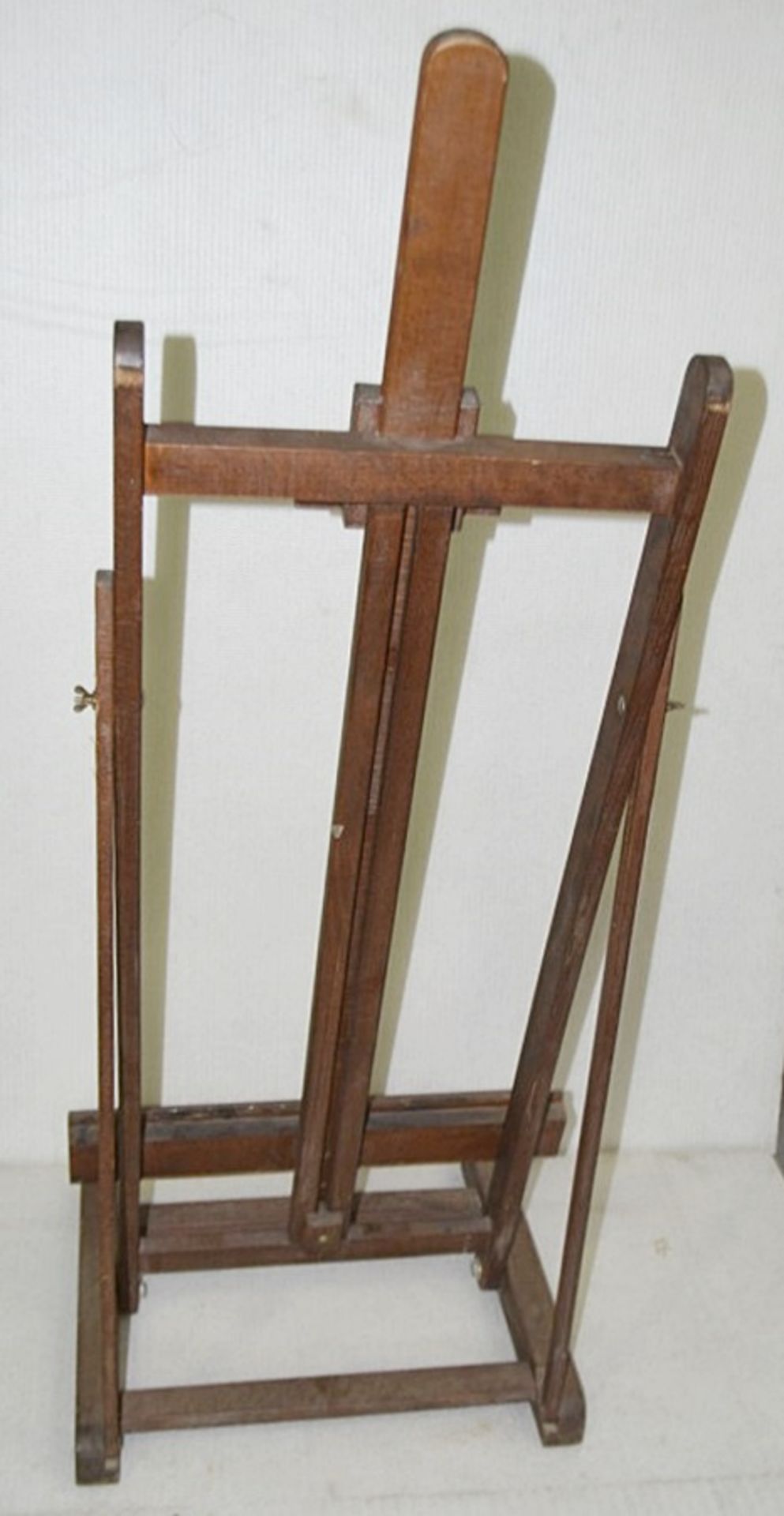 1 x Vintage Wooden Easel Display Prop - Dimensions (as pictured): H147 x W58 x D50cm - Ex-Showroom - Image 3 of 6