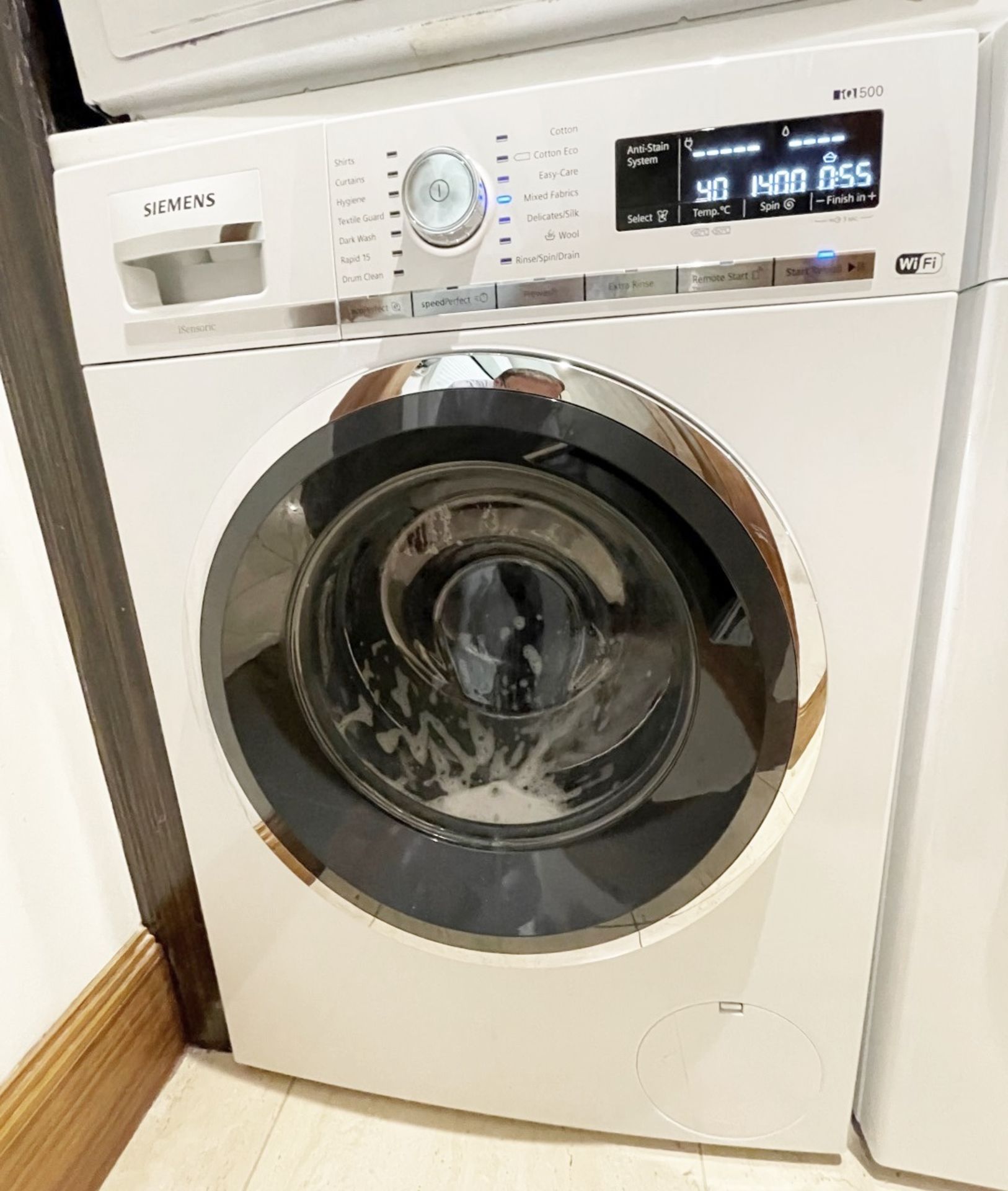 1 x Siemens IQ-500 Integrated 8Kg Washing Machine with 1400 rpm - White - C Rated - Image 2 of 4