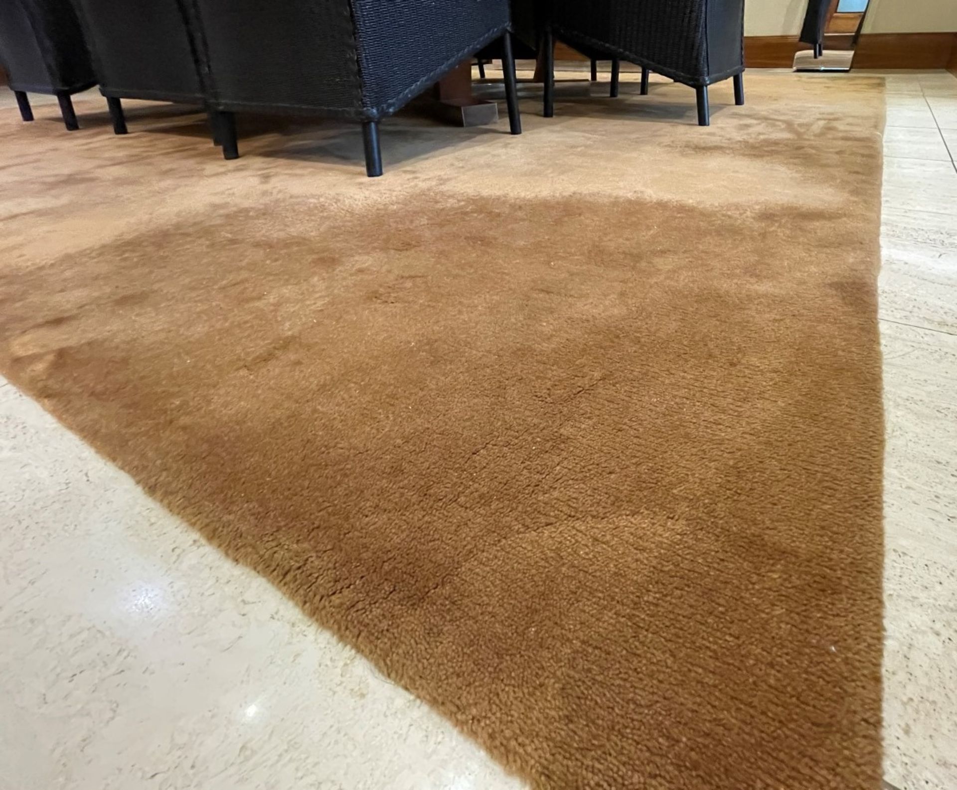 1 x Large Premium Carpet In Light Brown - Dimensions: 340cm / 300cm - Ref: SGV132-GF/BDR - CL672 - - Image 6 of 6