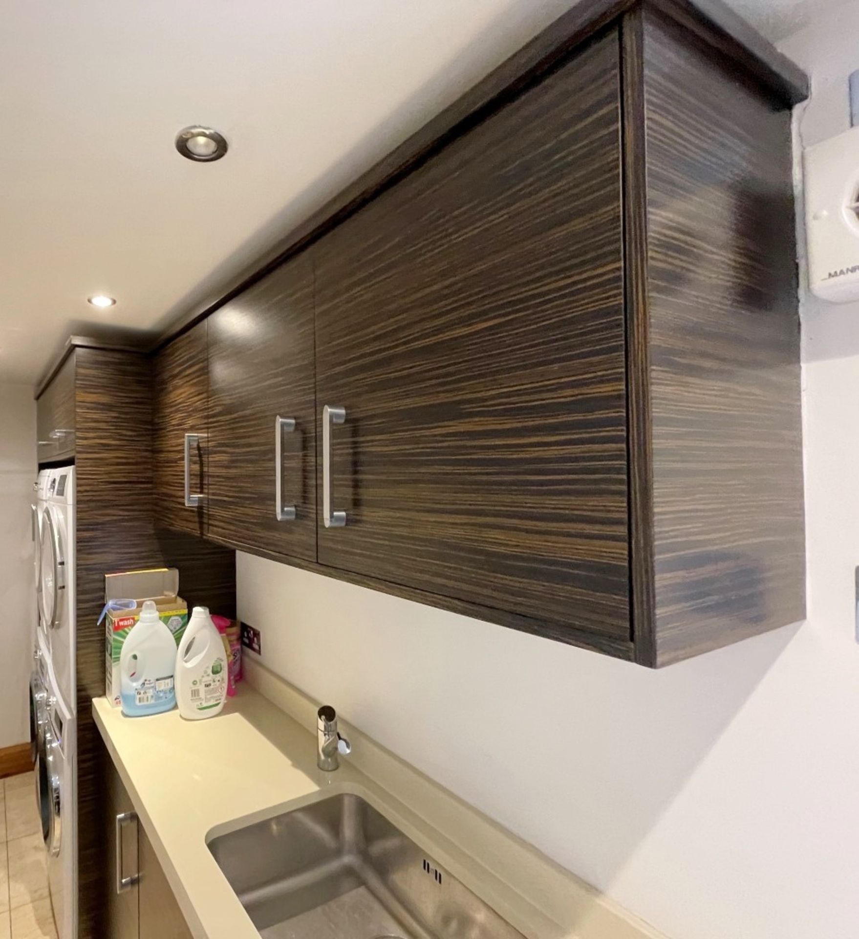 1 x Bespoke Fitted Mowlem & Co Utility Room - Includes Storage Cabinets, Sink And Granite Worktops - - Image 6 of 28