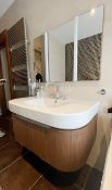 1 x Complete Bathroom Suite With A Duravit WC, Sink & Bath - NO VAT ON THE HAMMER