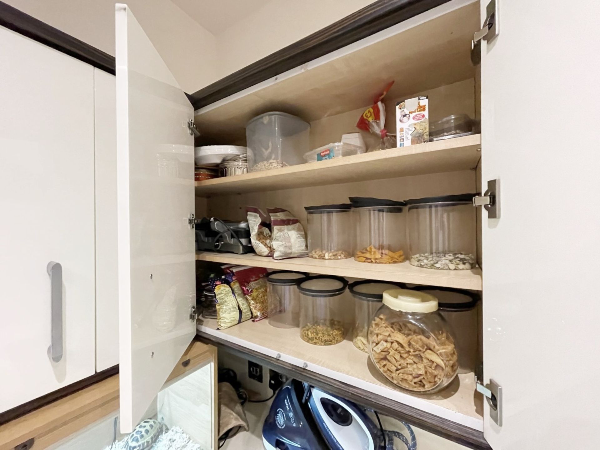 1 x Bespoke Fitted Mowlem & Co Kitchen With Miele and Sub Zero Appliances & Granite Worktops - - Image 31 of 54